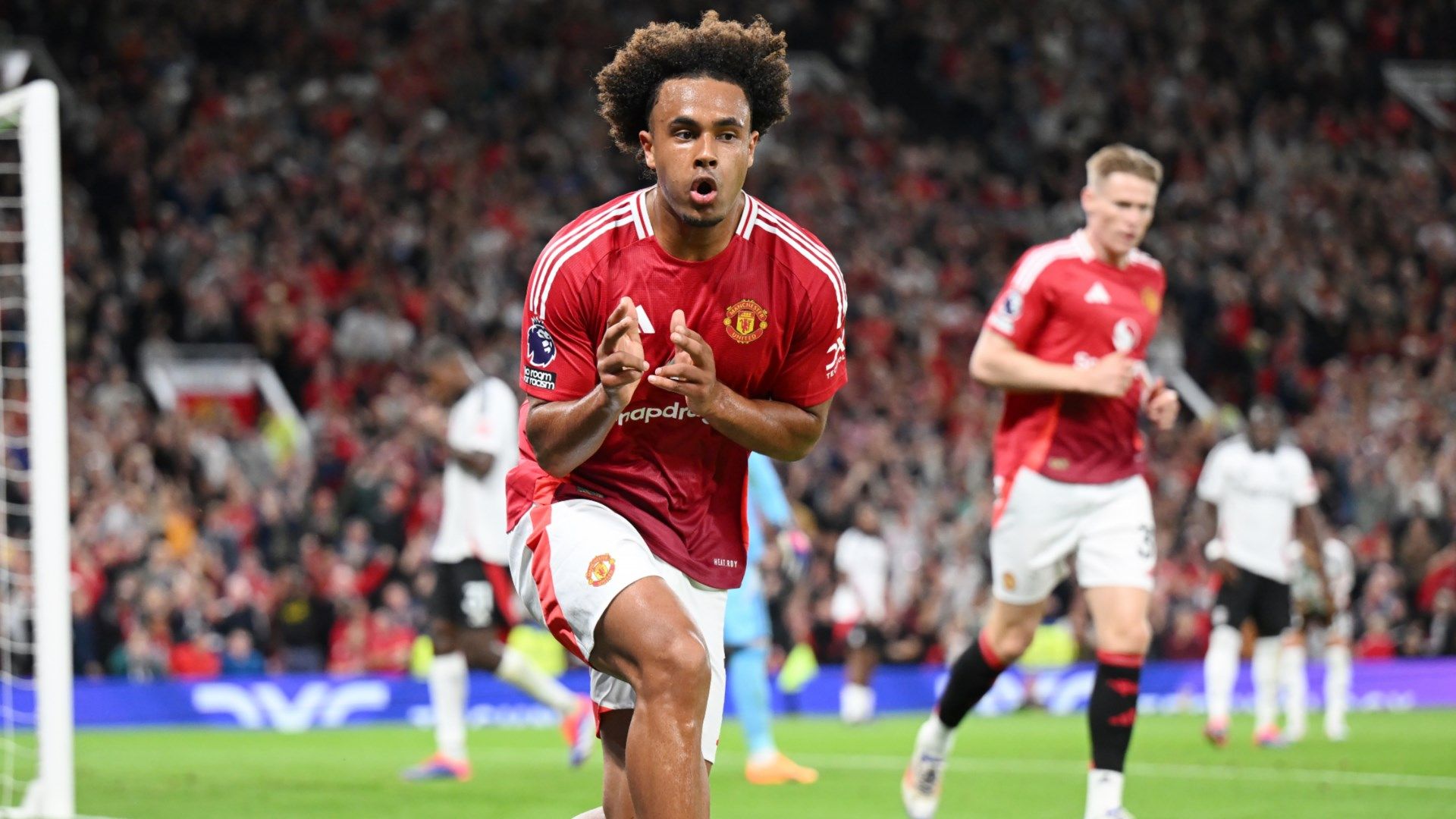 Joshua Zirkzee Manchester United 2024-25