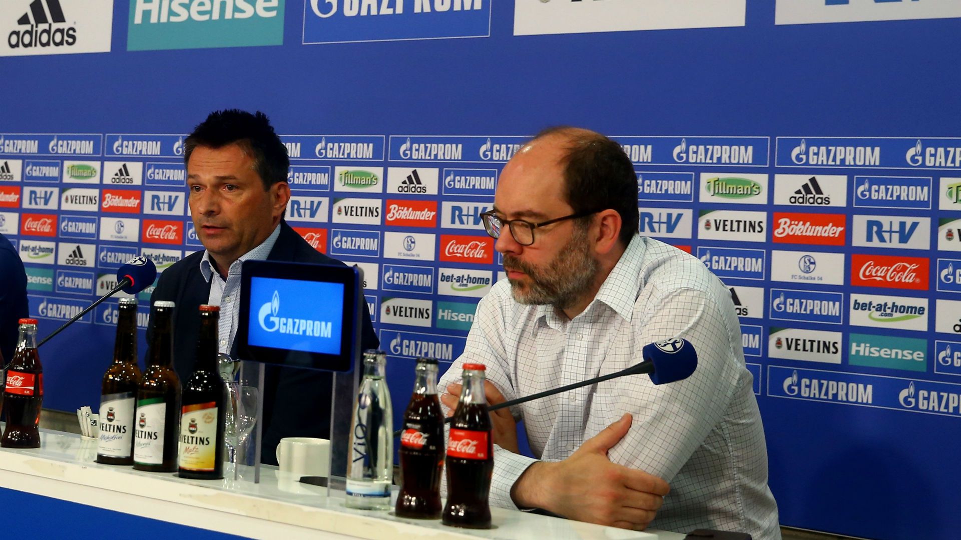 Axel Schuster Christian Heidel Schalke 04 2017