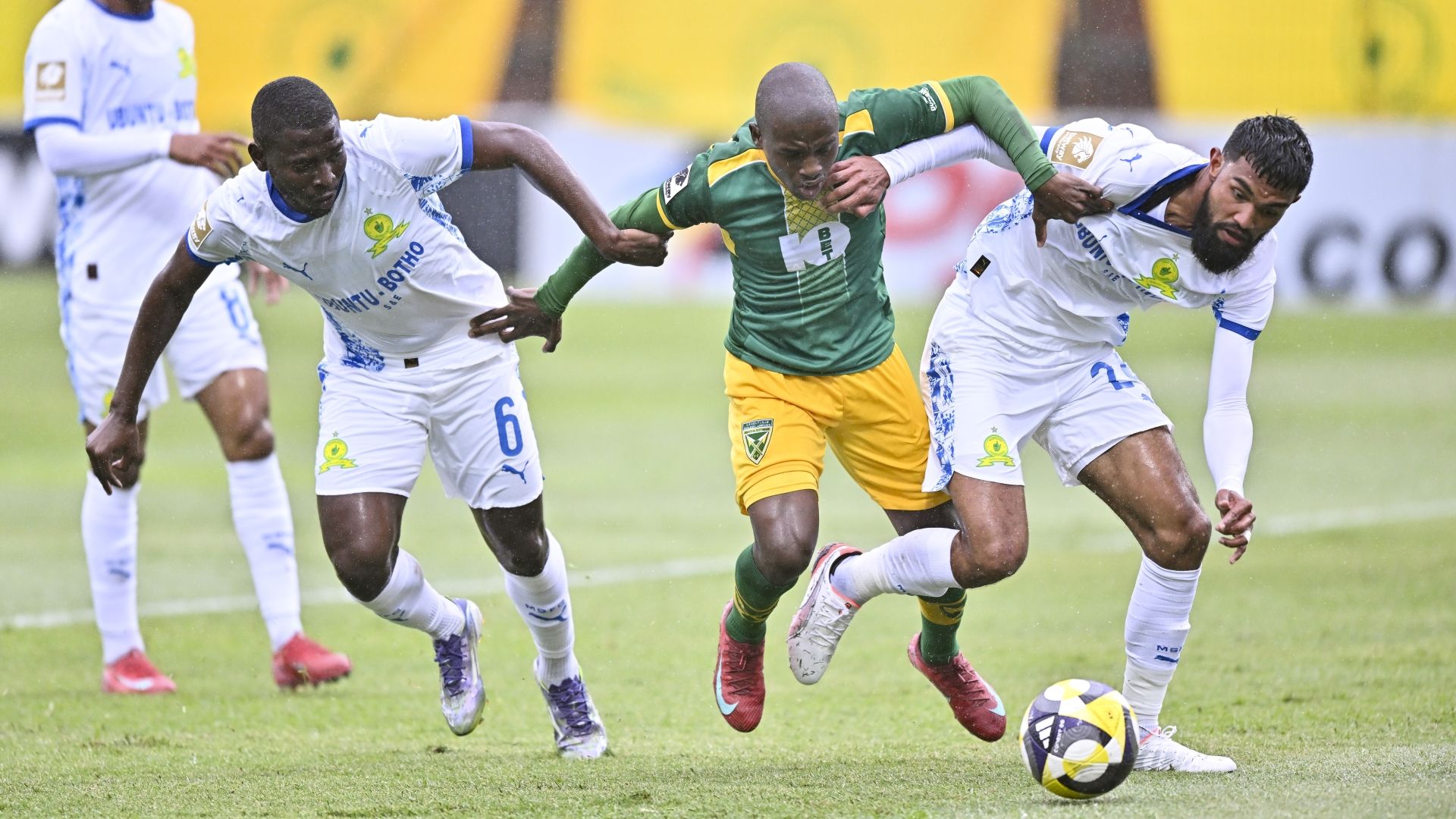 Aubrey Modiba, Keanu Cupido and Siyanda Ndlovu, Mamelodi Sundowns vs Golden Arrows