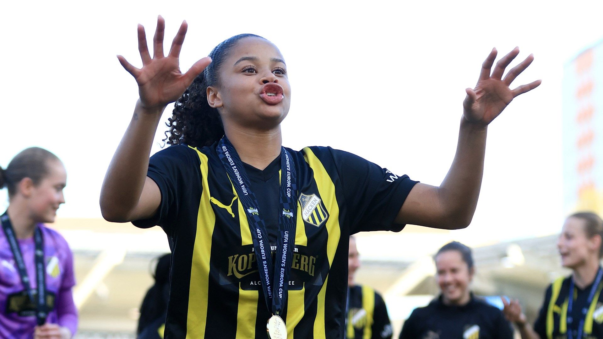 Felicia Schroder Hacken Women 2026