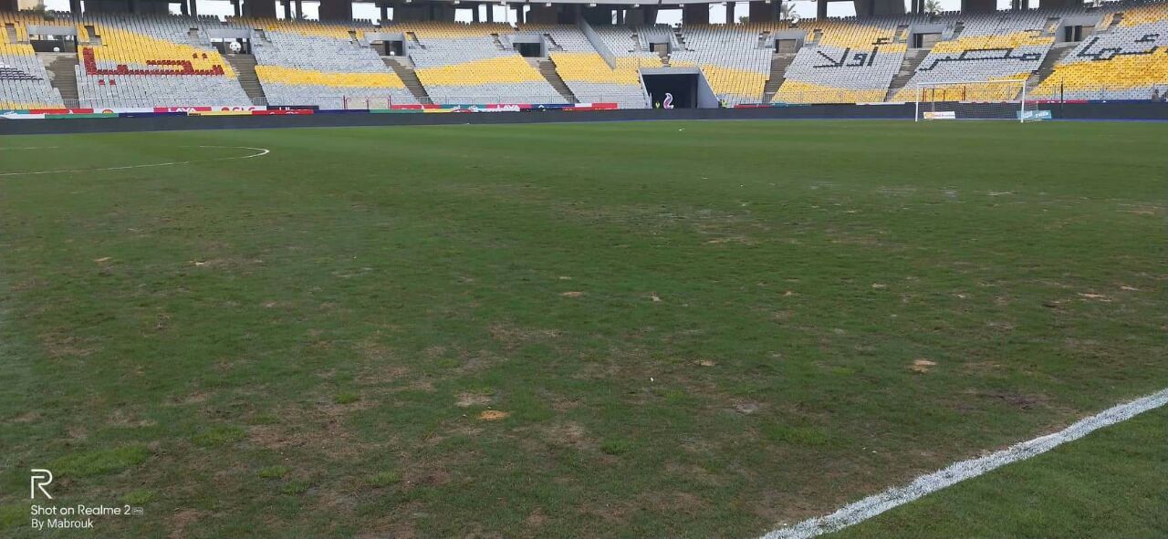 ملعب برج العرب
