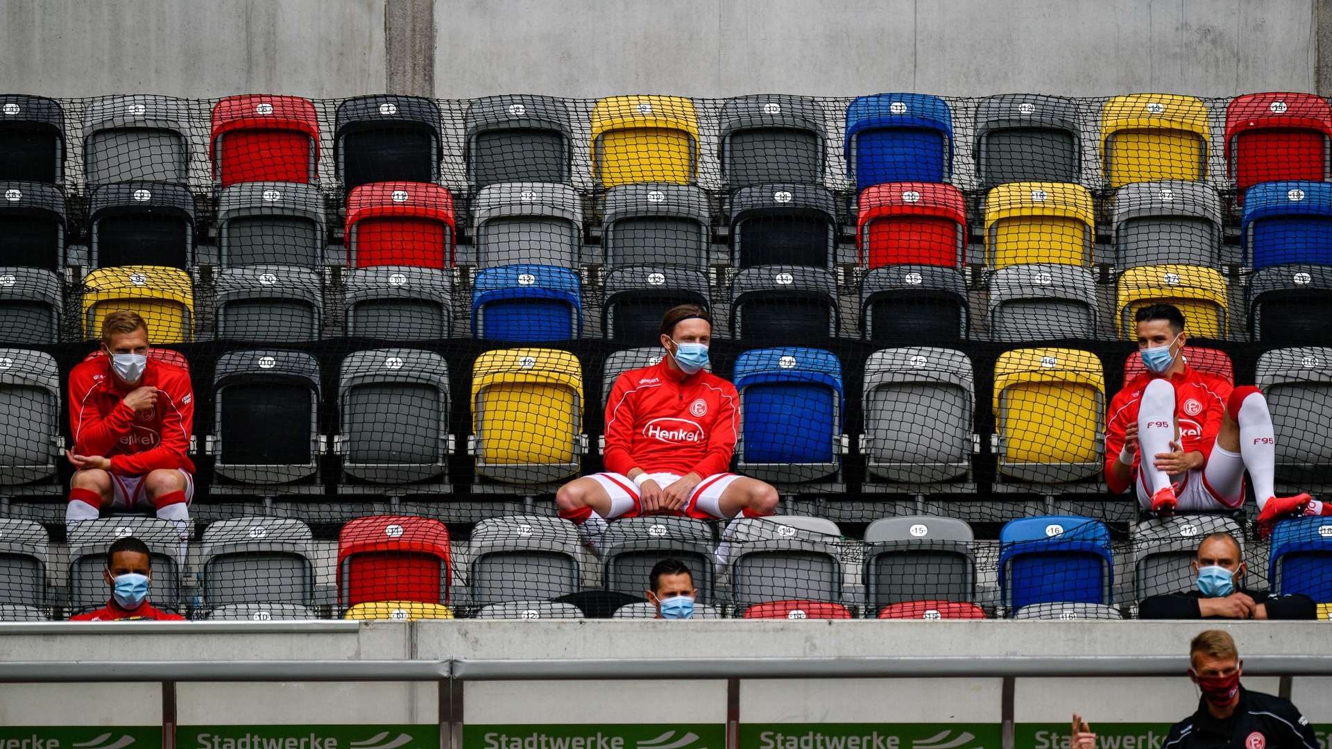 Fortuna Duesseldorf v SC Paderborn 07, en la vuelta de la Bundesliga tras el coronavirus