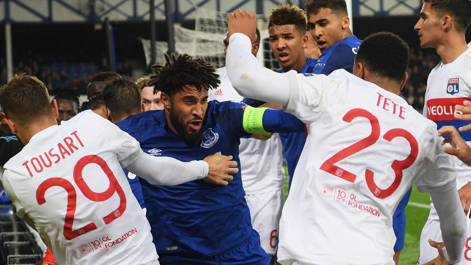 2017-10-20 Everton Ashley Williams