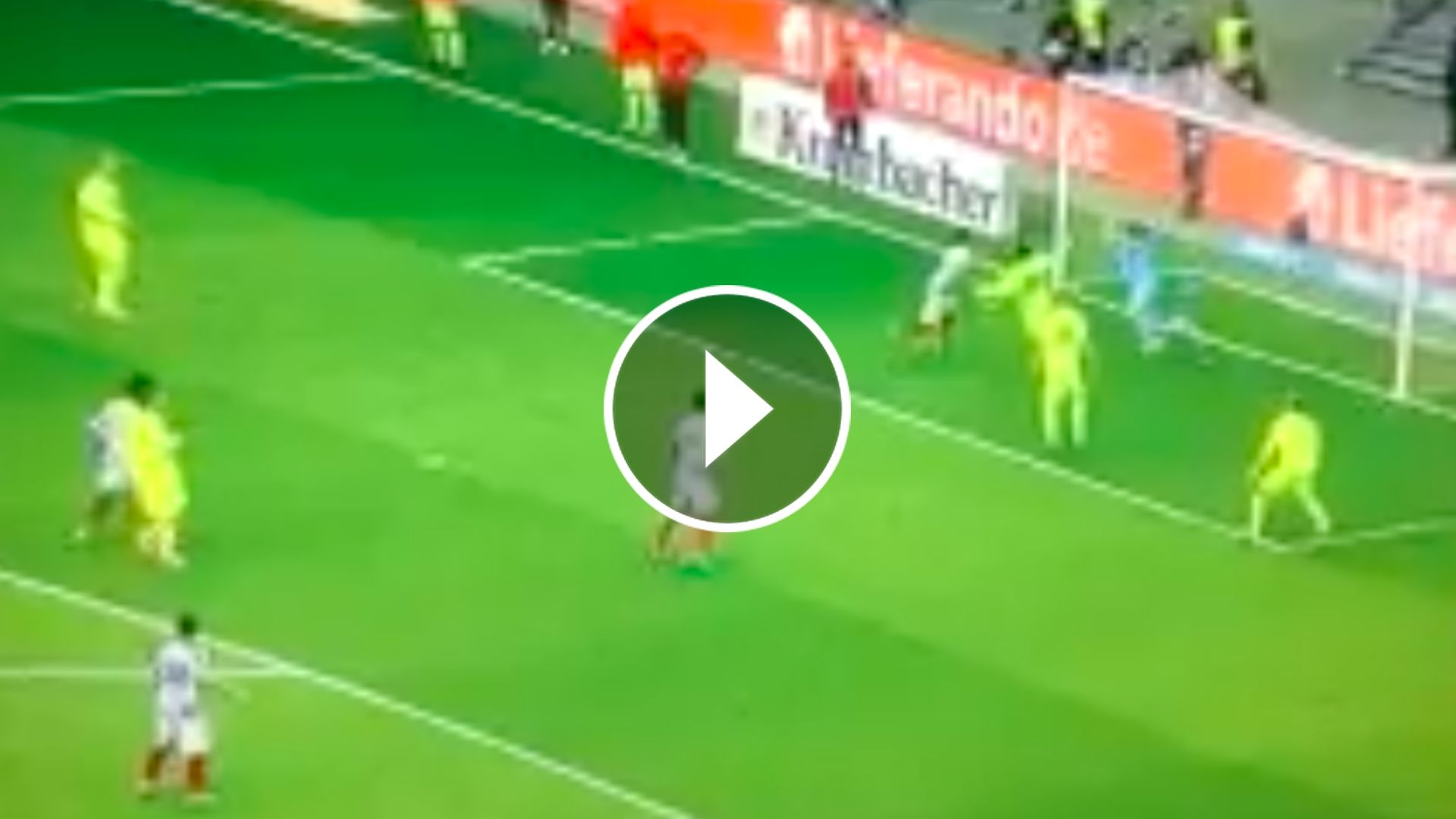 Marco Fabián Frankfurt play