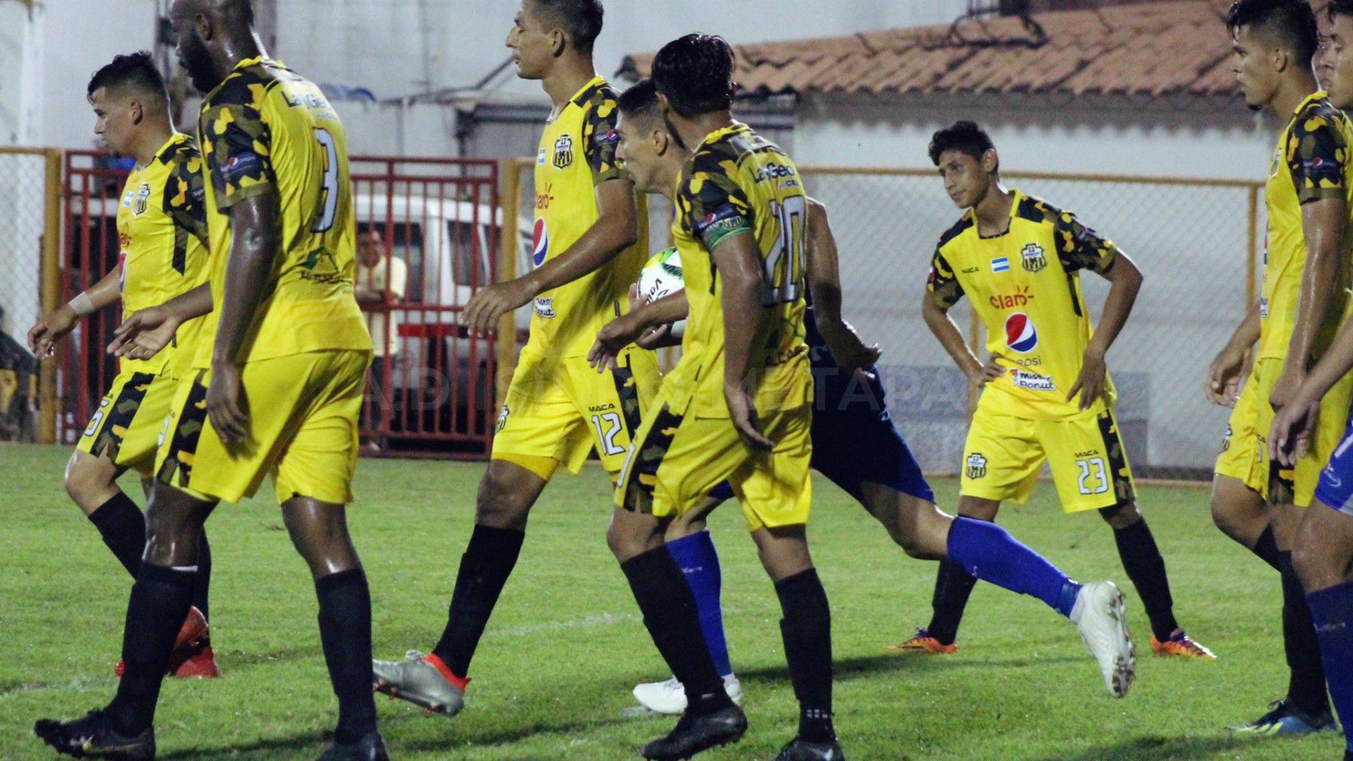 Once Deportivo El Salvador 190320