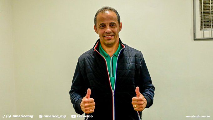 Euller, artilheiro do América-MG
