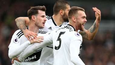 Fulham celebrate vs Chelsea