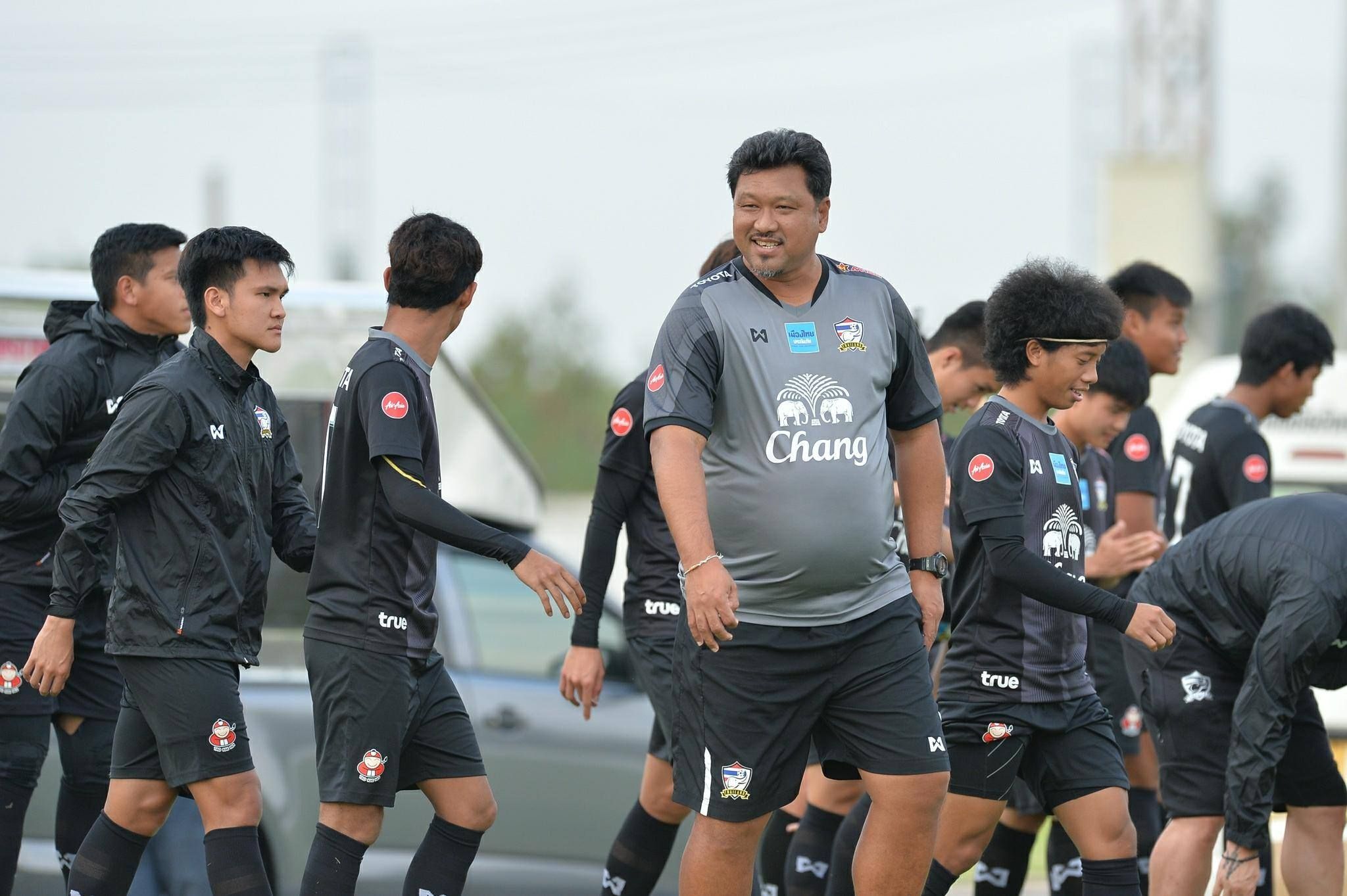 วรวุธ ศรีมะฆะ