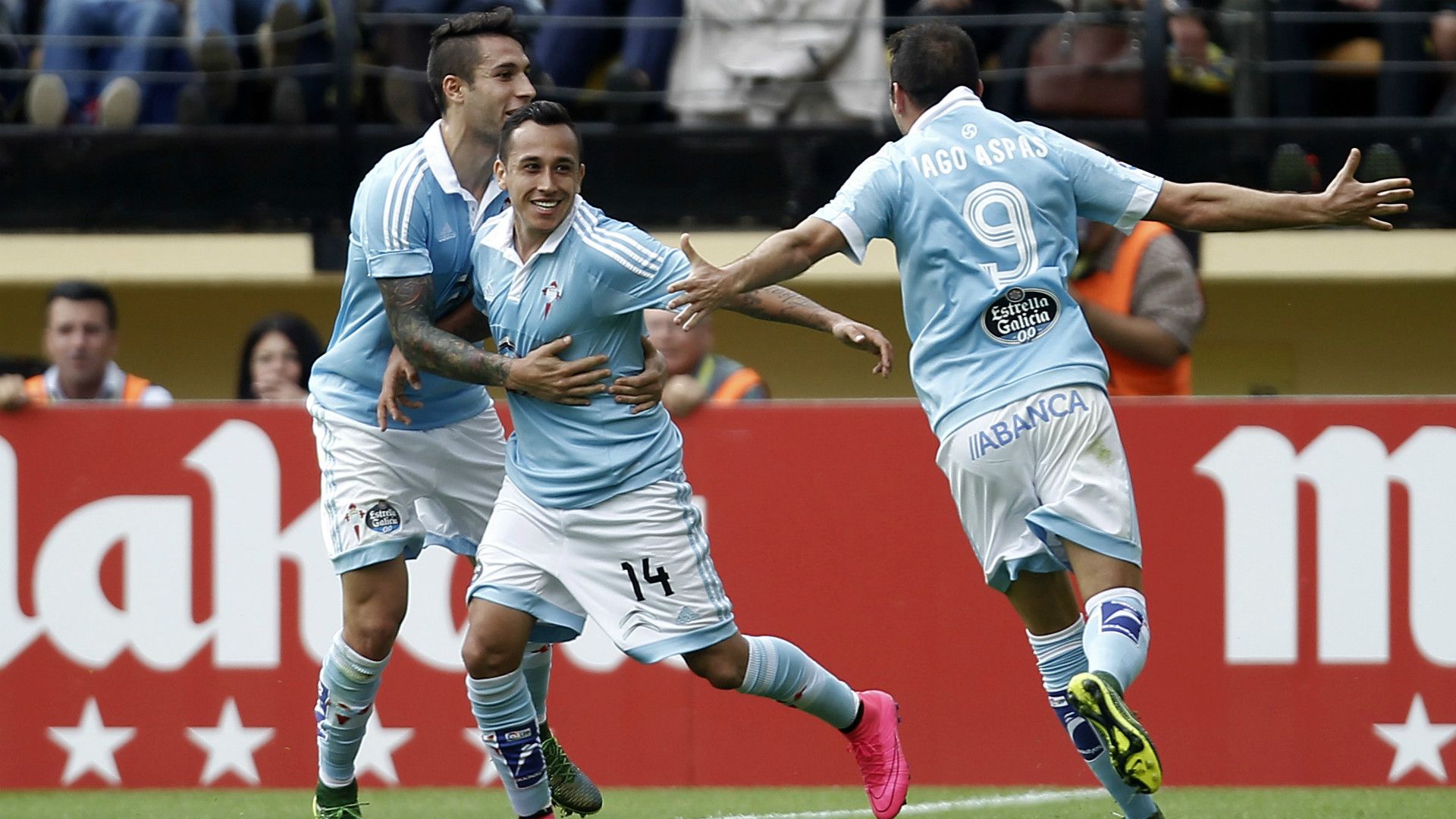 FABIAN ORELLANA VILLARREAL CELTA LIGA BBVA 10182015