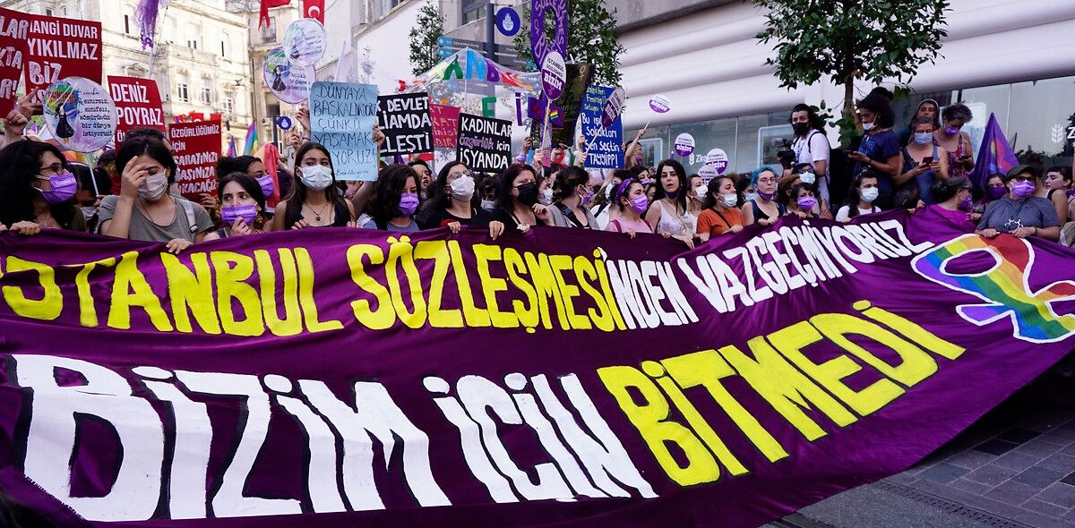Istanbul Sozlesmesi