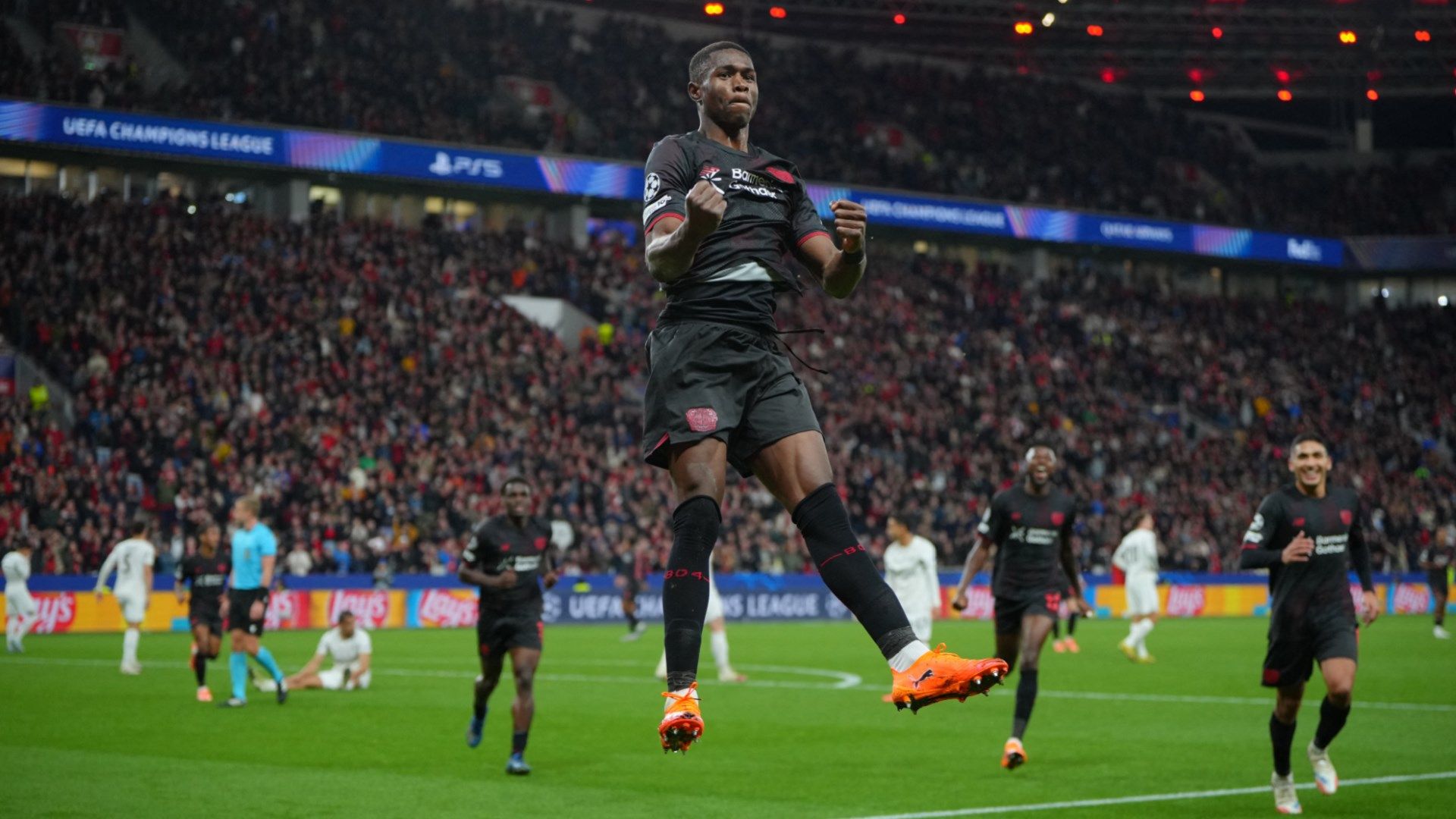 Christian Kofane Bayer Leverkusen 2025