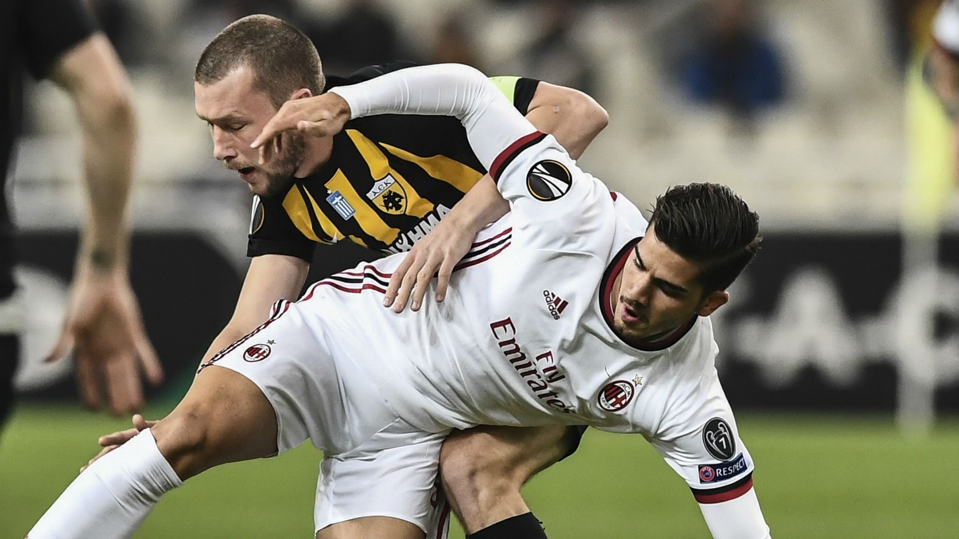 Jakob Johansson Andre Silva AEK Athens Milan UEFA Europa League 11022017