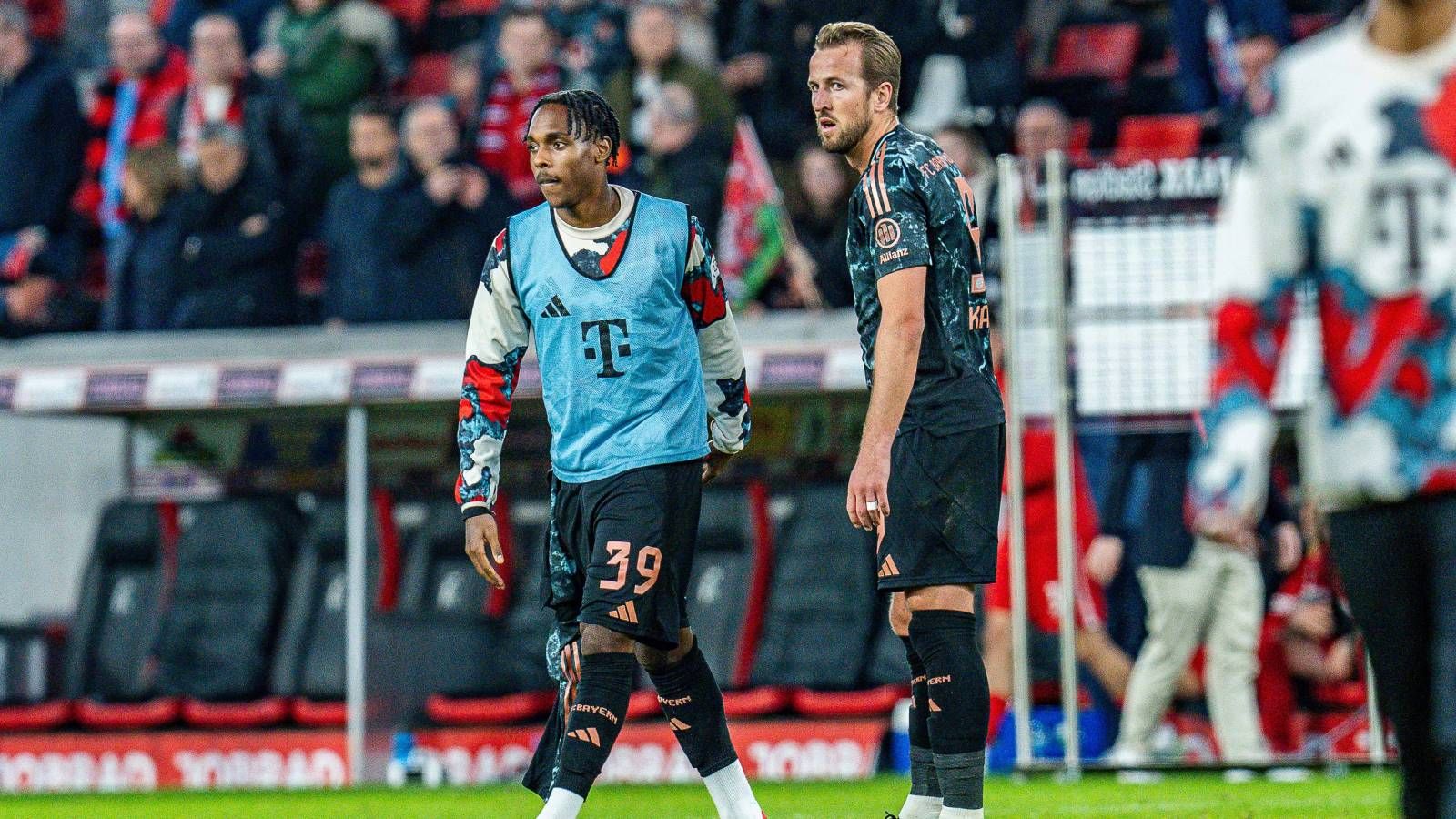 Mathys Tel & Harry Kane