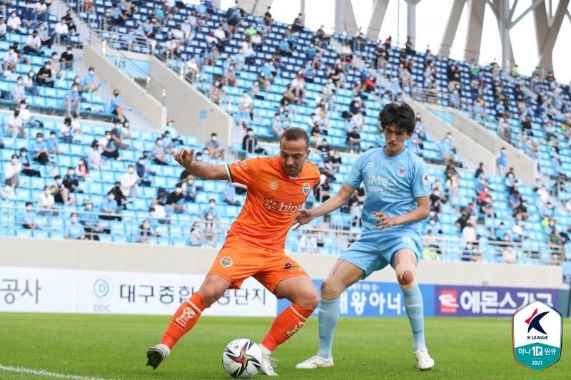 대구 홍정운 강원 실라지