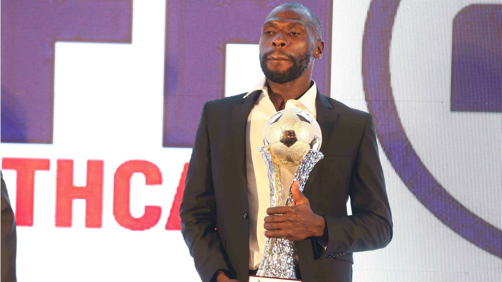 Gor Mahia defender Joash Onyango with KPL trophy.
