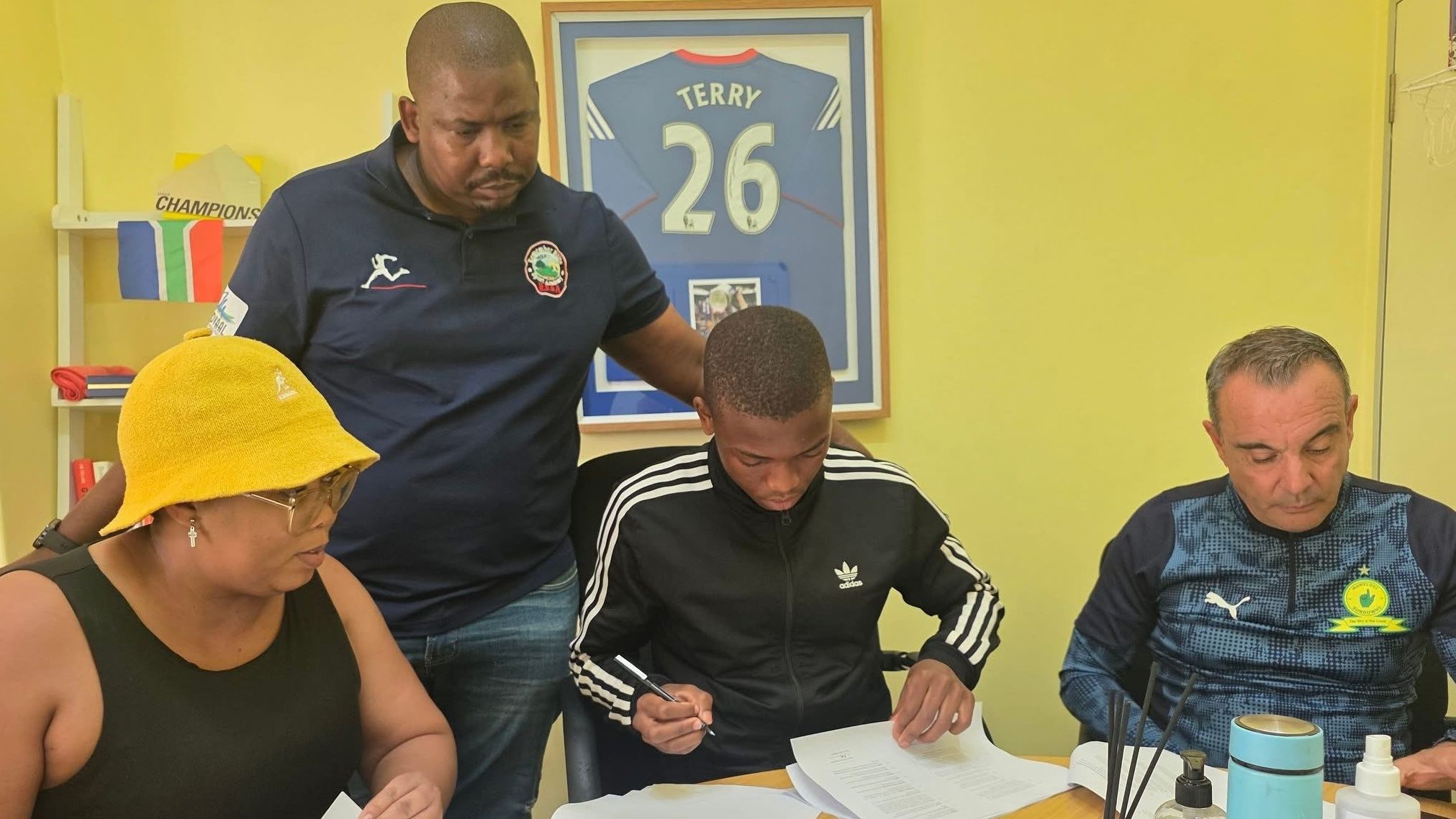 Siyabonga Mbongo, Mamelodi Sundowns