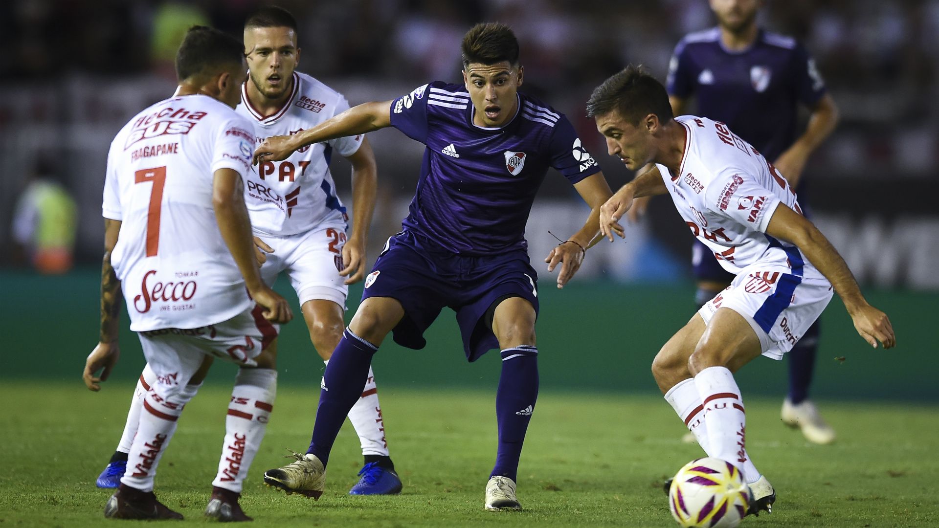 Exequiel Palacios River Plate Union Superliga 23012019.