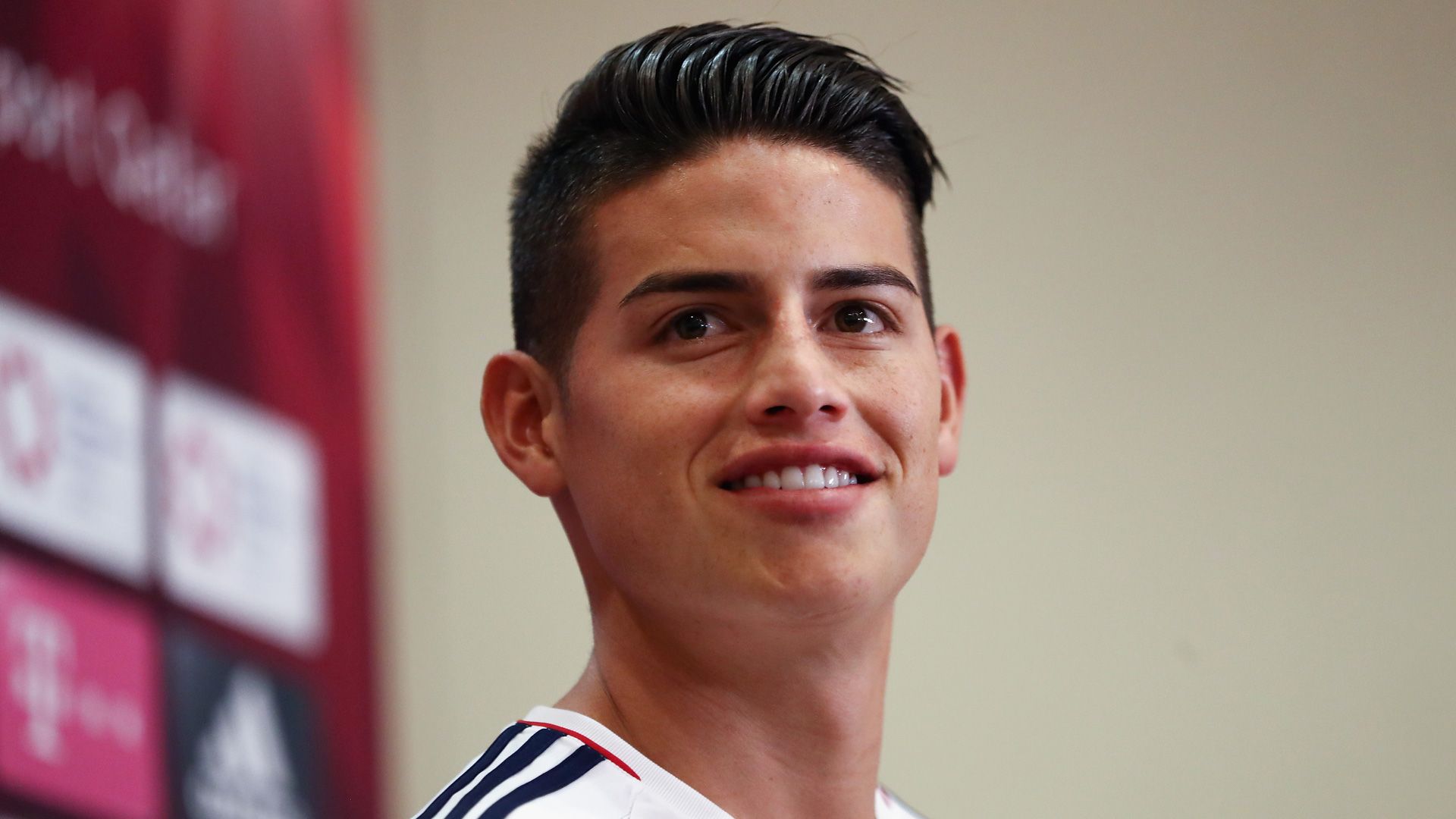 James FC Bayern 04012018