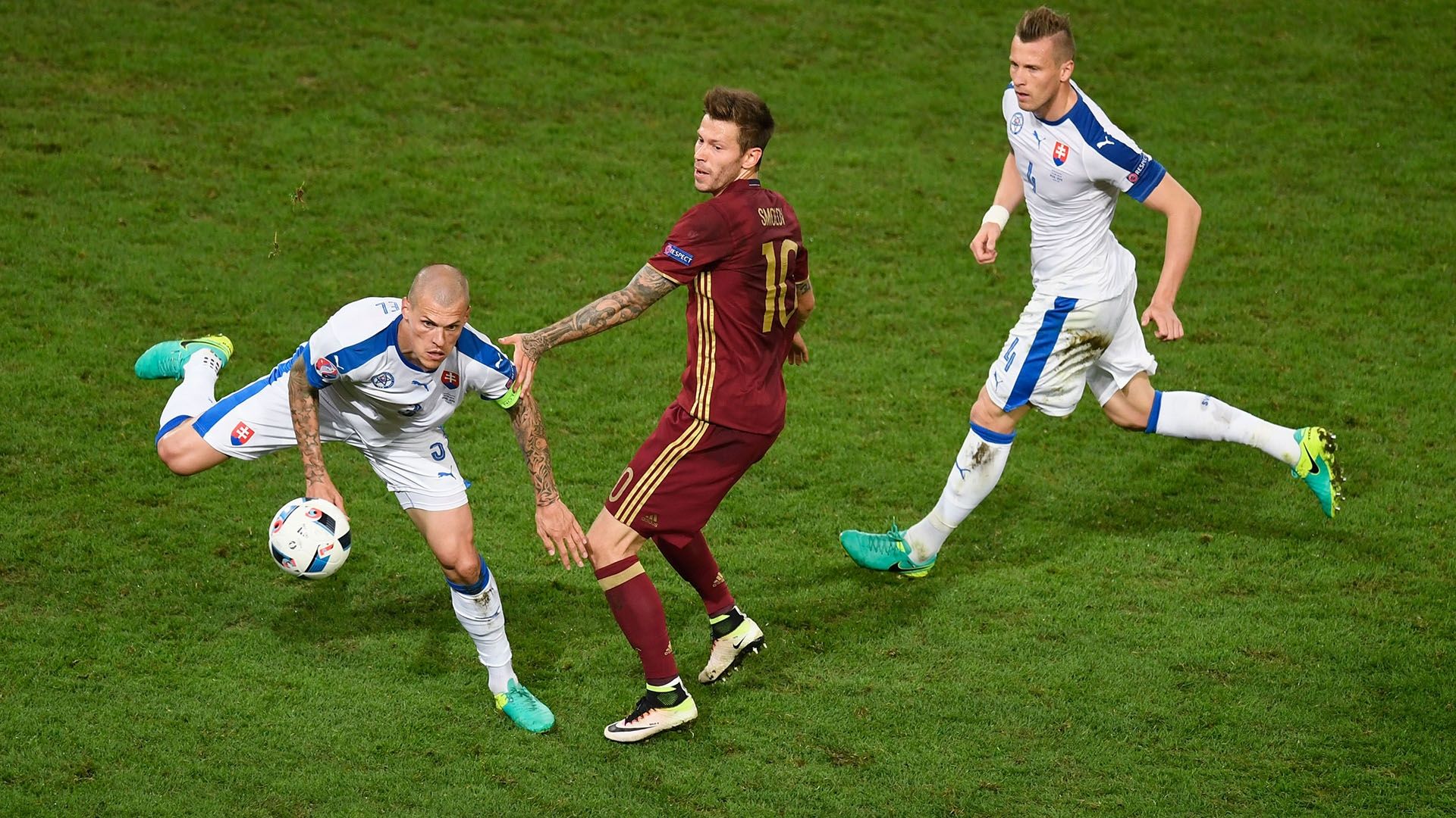 Martin Skrtel Russia Slovakia Group B Euro 2016