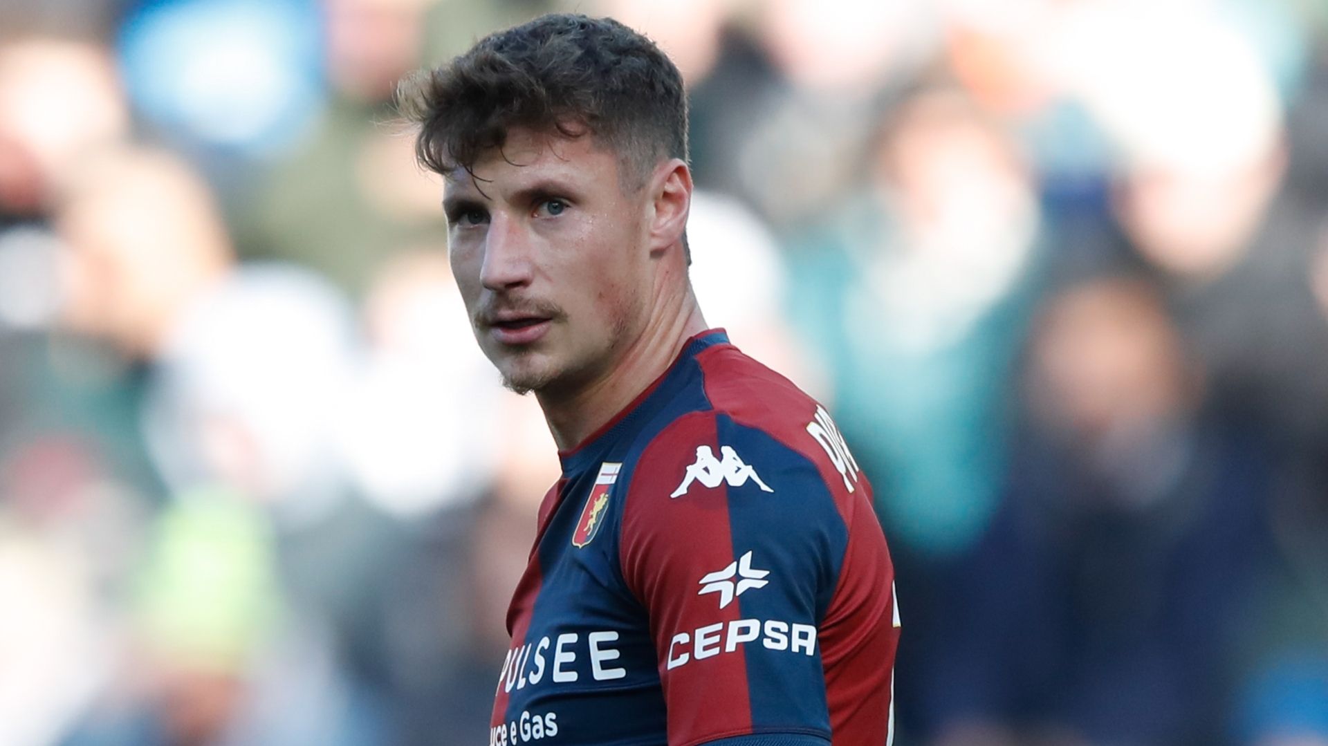 Andrea Pinamonti Genoa 2024-2025