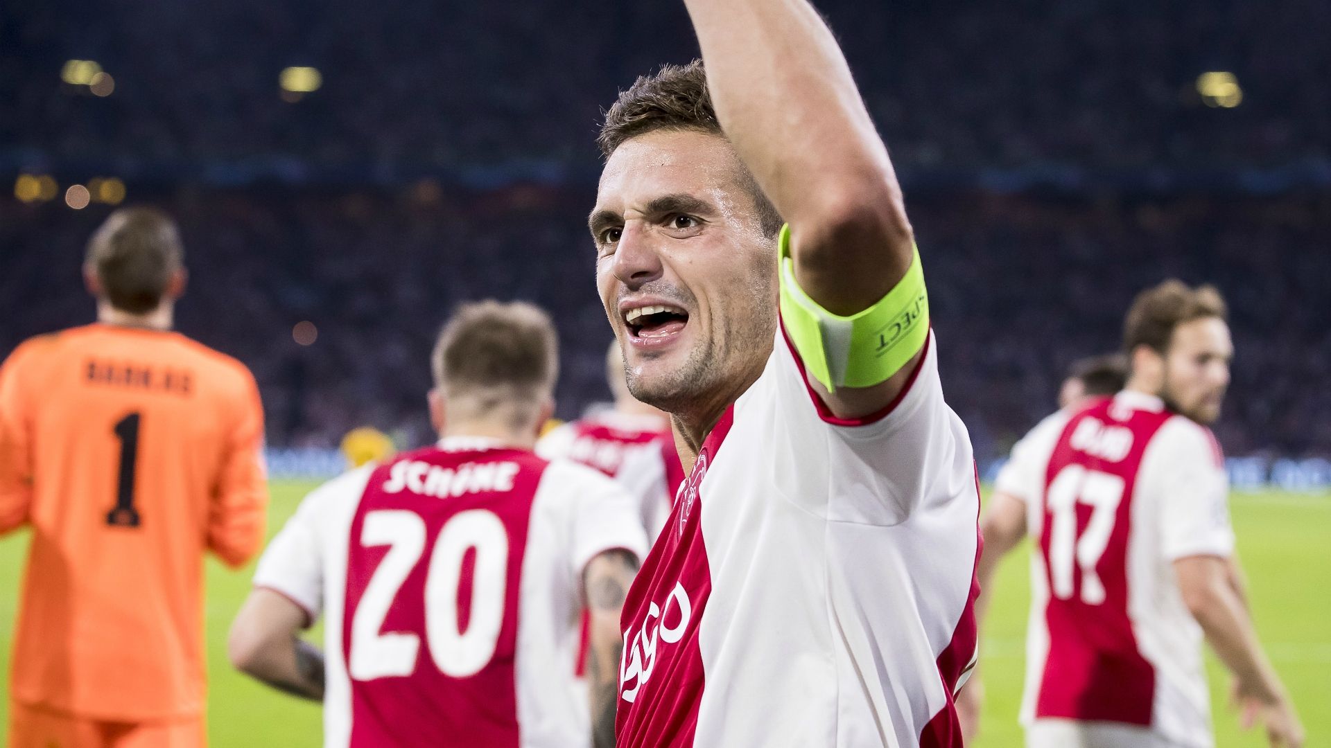 Dusan Tadic Ajax Champions League 09192018