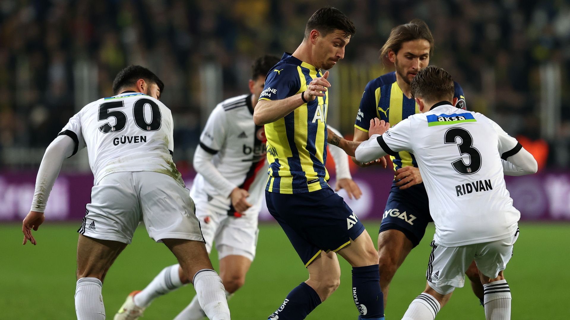 Fenerbahce vs Besiktas