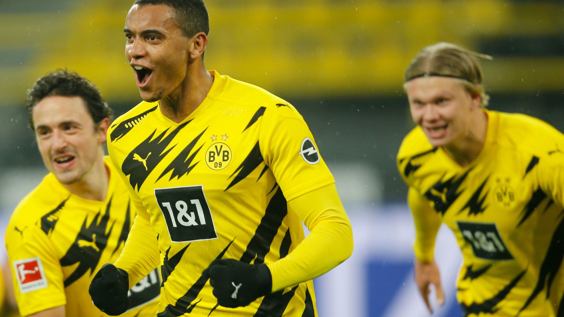 MANUEL AKANJI BORUSSIA DORTMUND BUNDESLIGA 03012021