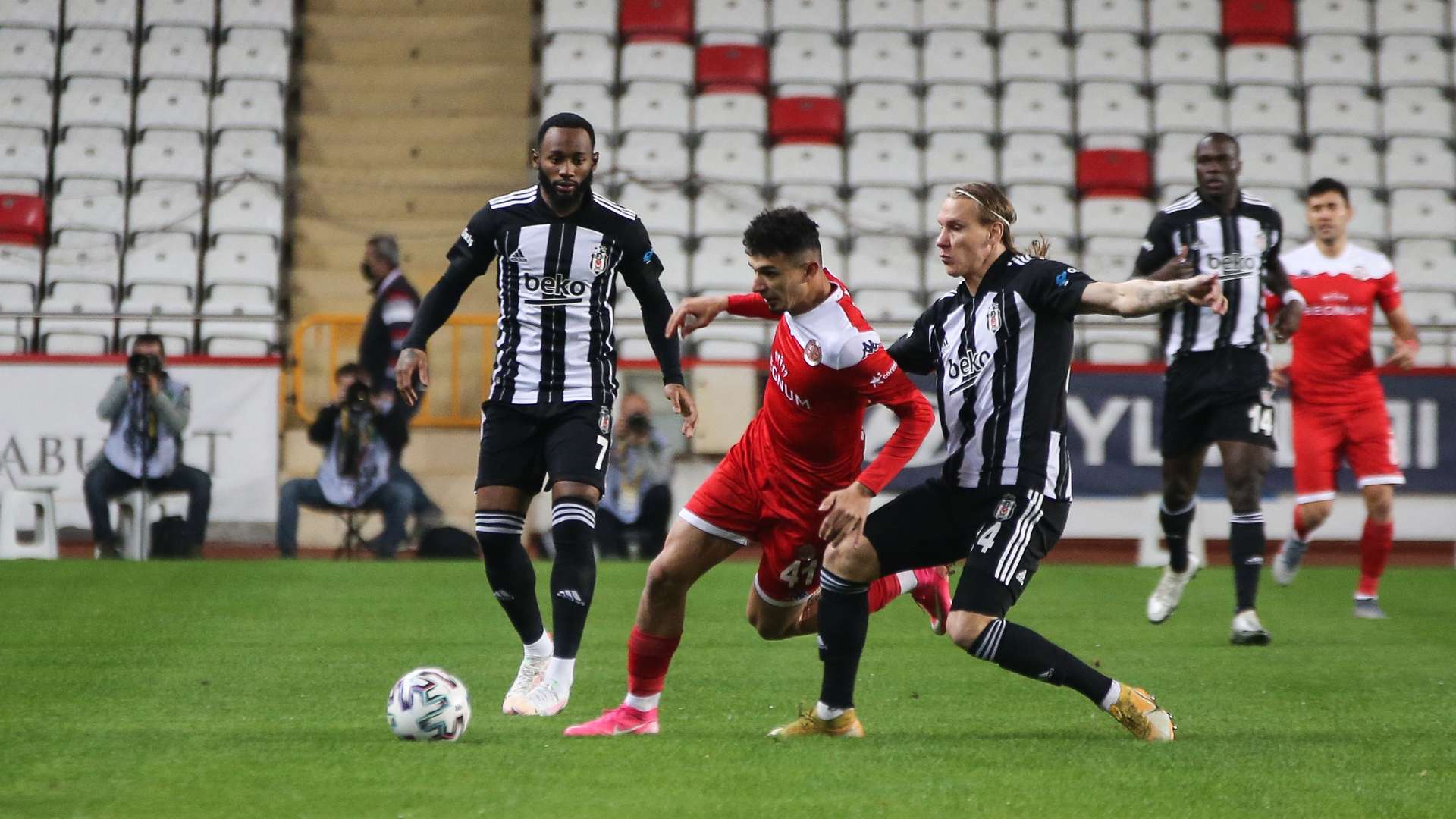 Gokdeniz Bayrakdar - Antalyaspor-Besiktas 02.03.2021