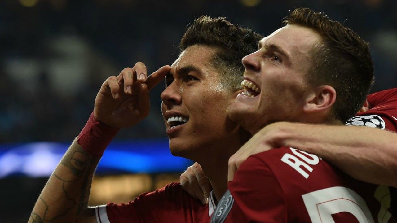 Roberto Firmino Andrew Robertson Man City Liverpool 10042018 Champions League QF