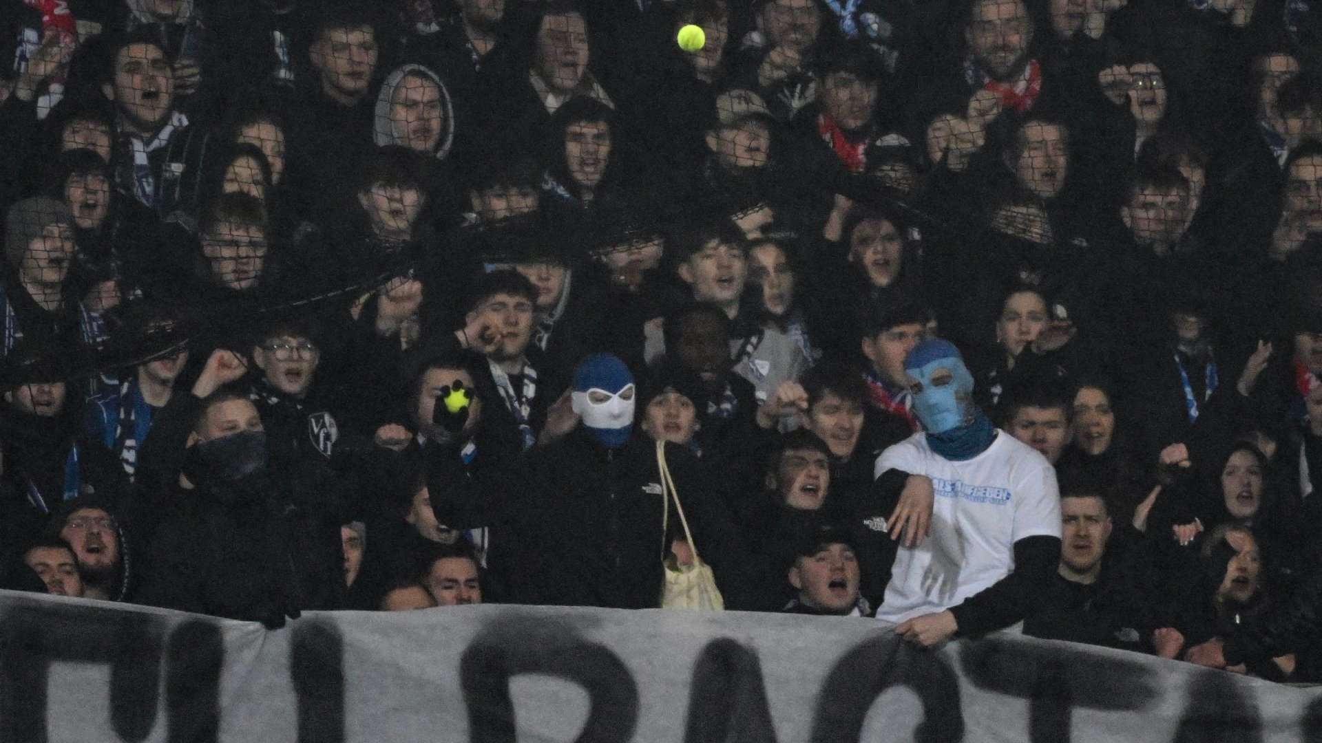 Bochum Bayern Munich fans tennis balls protest Bundesliga 2023-24