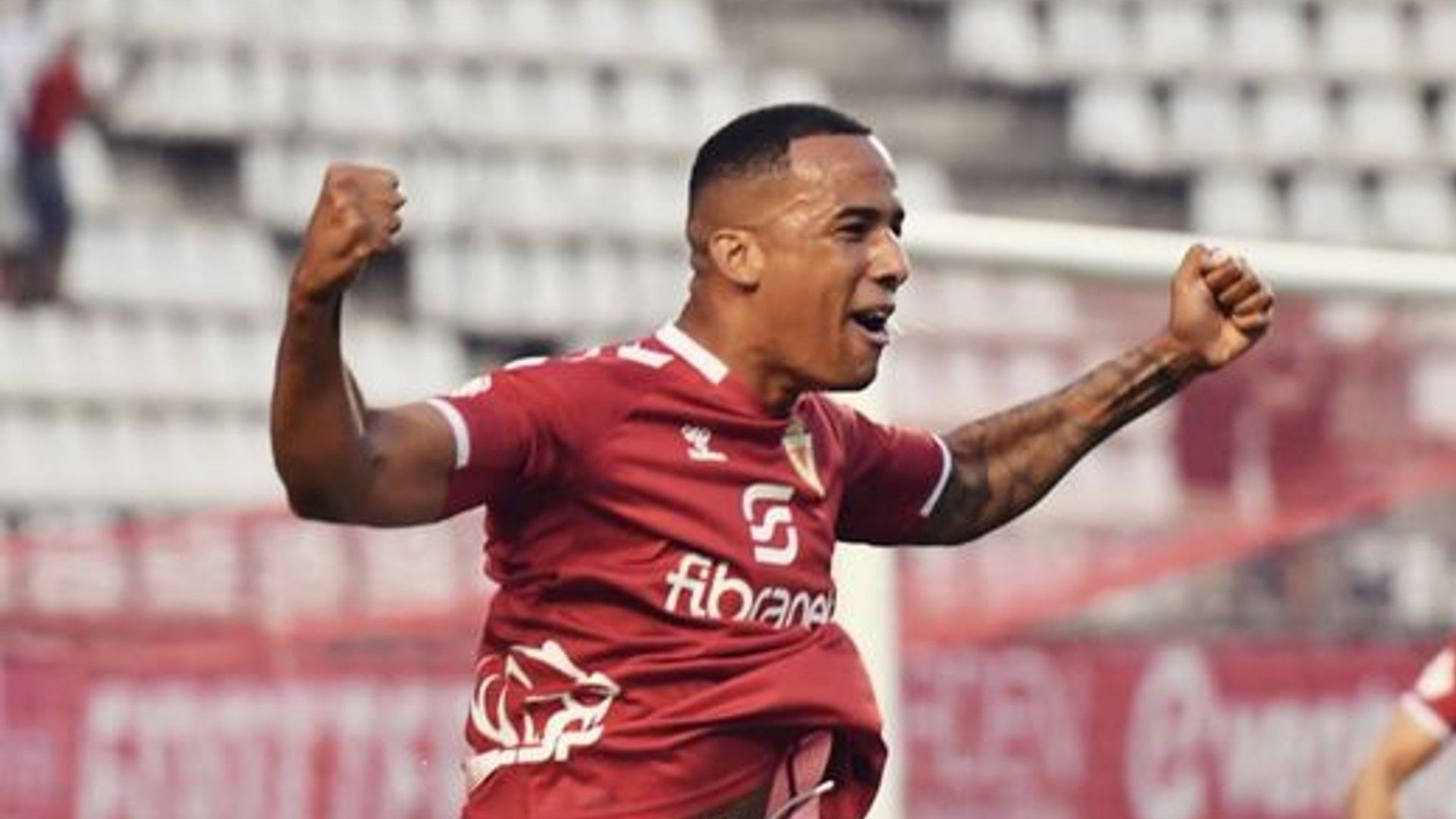 Ismael Gonzalez of Real Murcia.