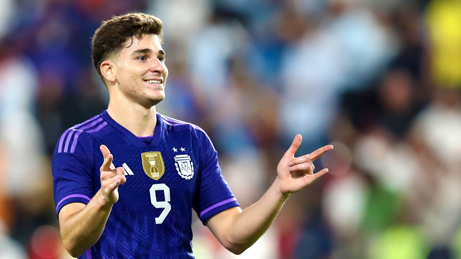 julian alvarez argentina emiratos arabes amistoso 16112022