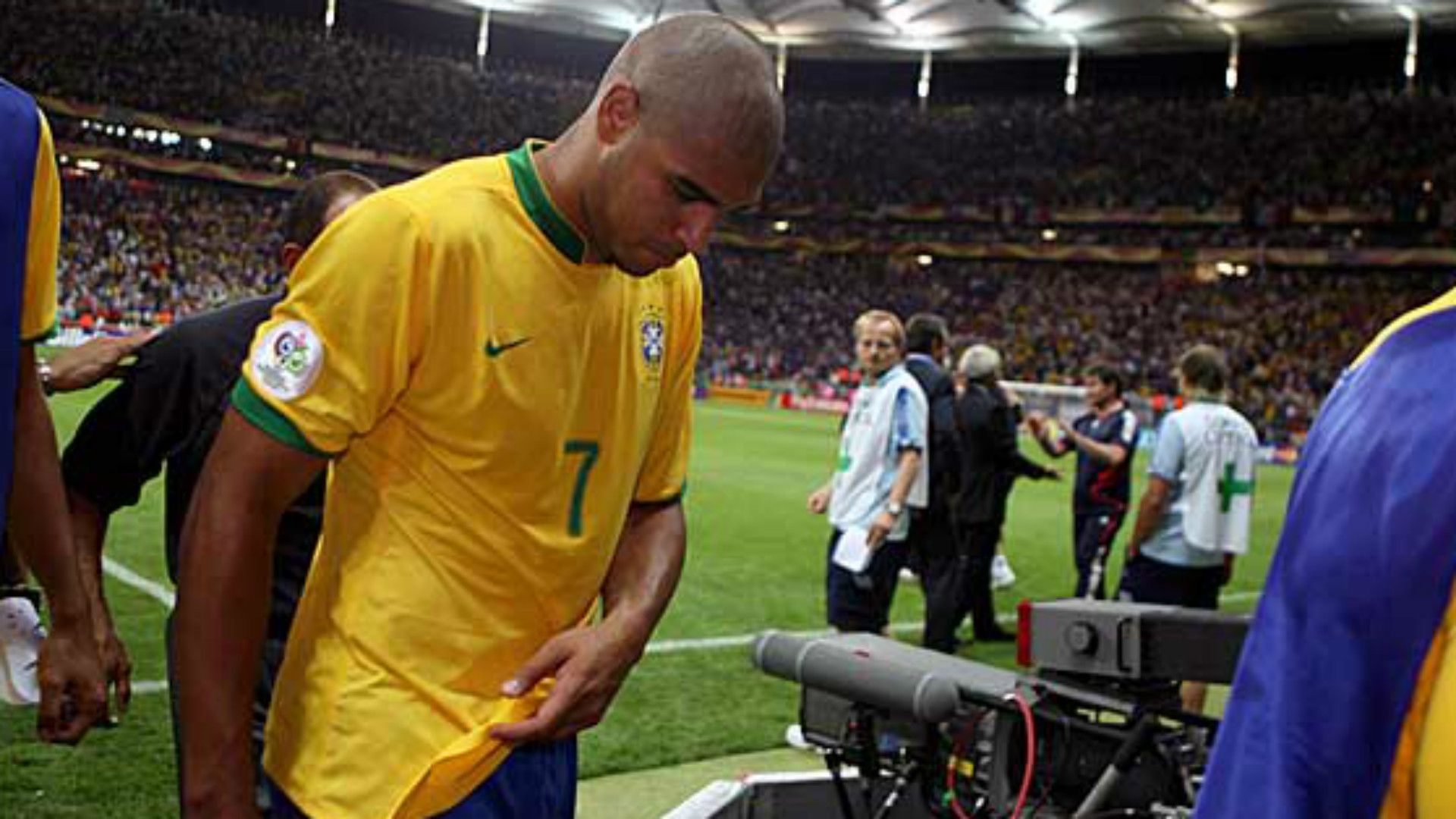 GERMANY ONLY: ADRIANO