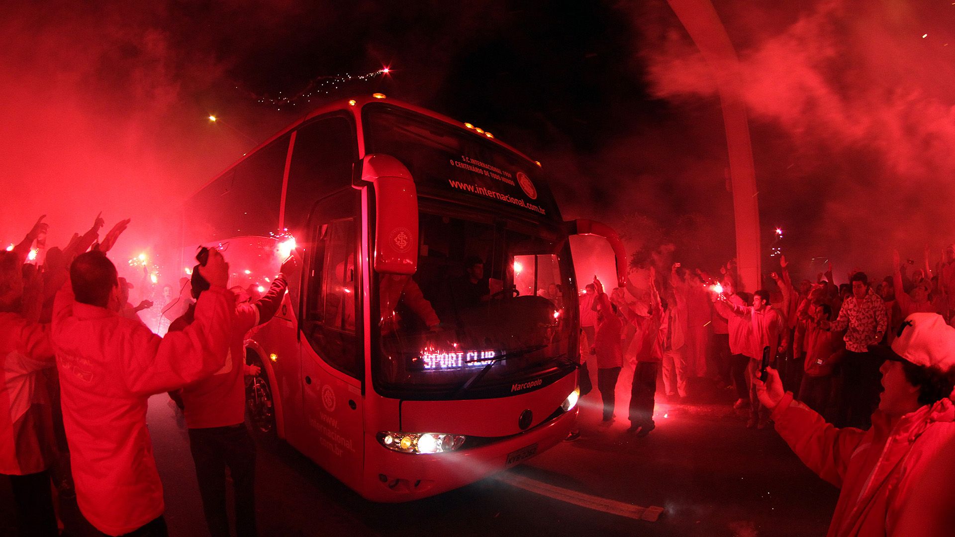 Internacional torcida ruas de fogo 2015