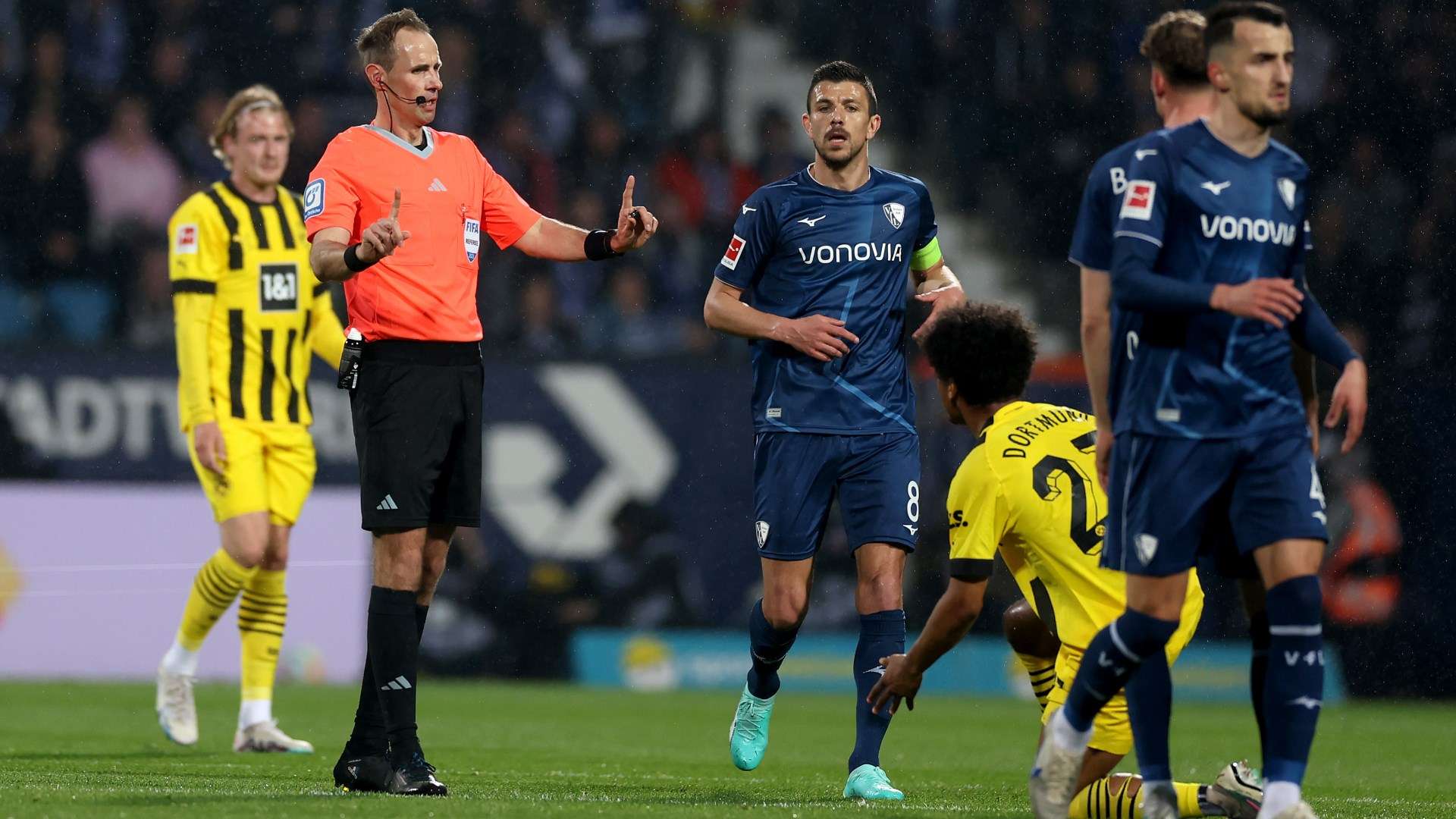 Sascha Stegemann Karim Adeyemi Borussia Dortmund Bochum 2023