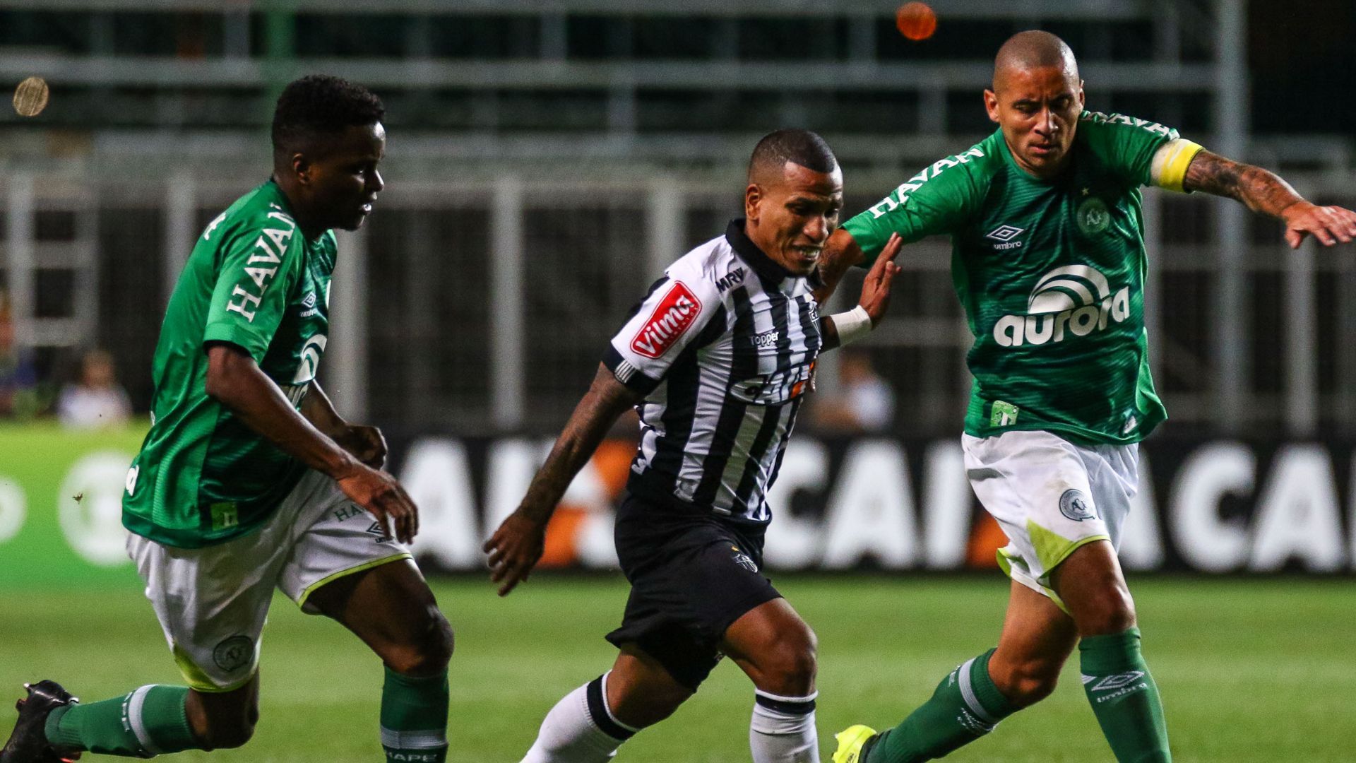 Romulo Otero Wellington Paulista Atletico-MG Chapecoense Brasileirao Serie A 18102017