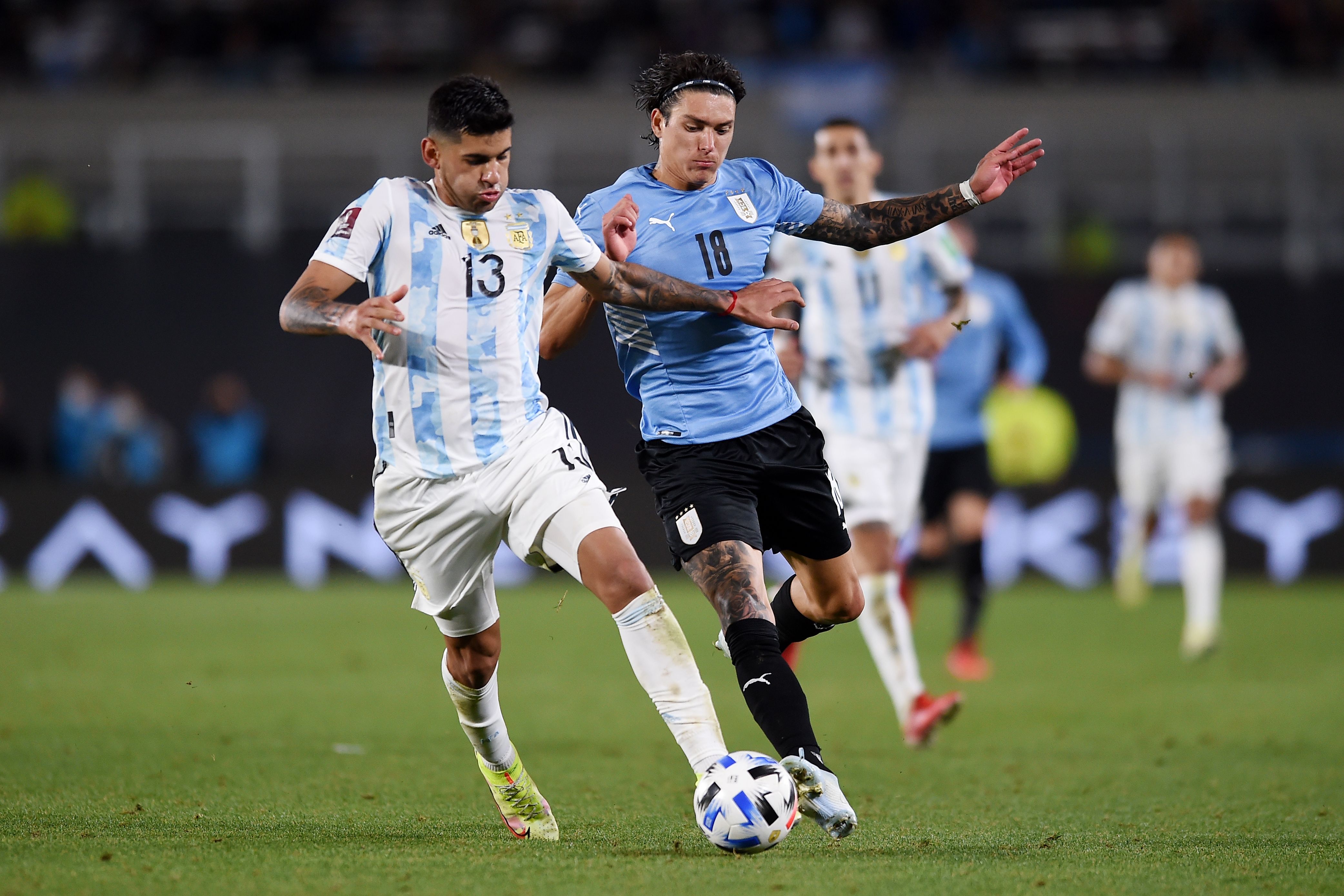 Cuti Romero Argentina Uruguay Eliminatorias 10102021