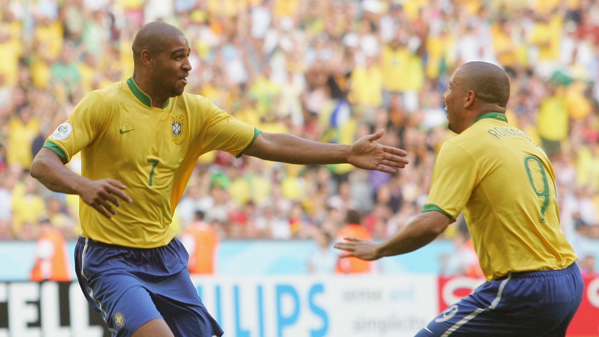 Adriano - Ronaldo 2006