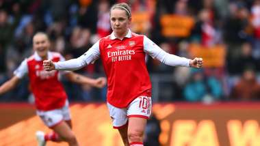 Kim Little Arsenal 2022-23