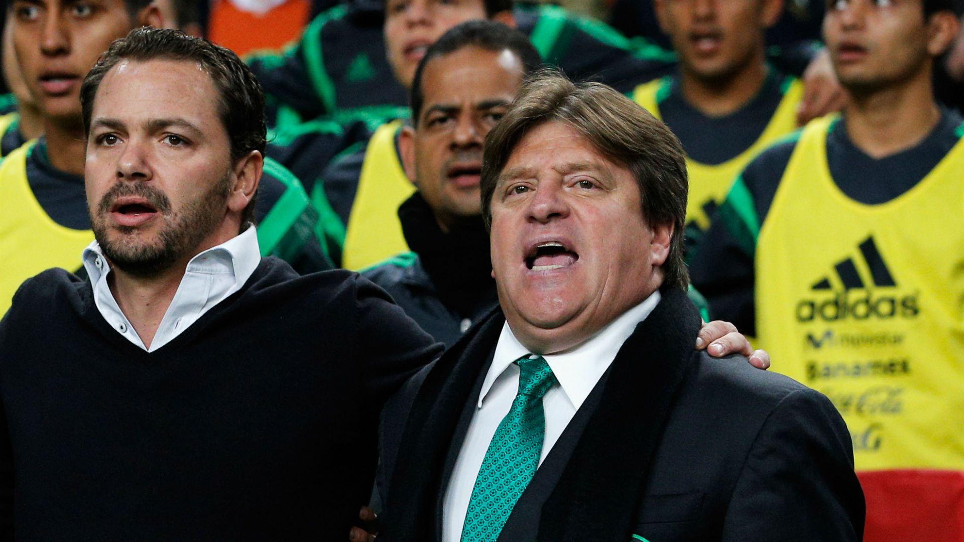 Miguel Herrera y Santiago