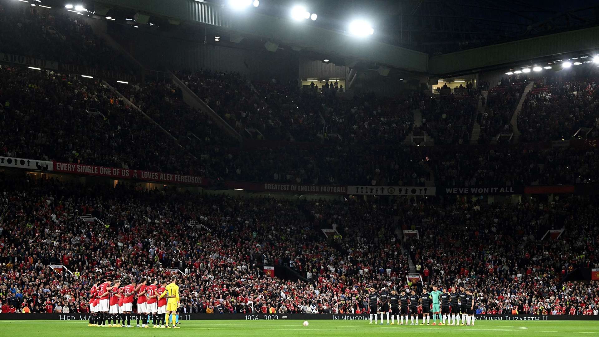 Man Utd Old Trafford Queen Elizabeth II