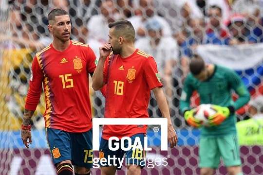 스페인 축구 국가대표팀 동료 세르히오 라모스(좌)와 조르디 알바(우). 사진=게티이미지