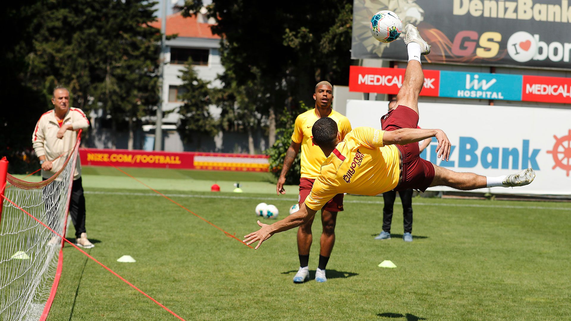 Galatasaray Antrenman 06132020