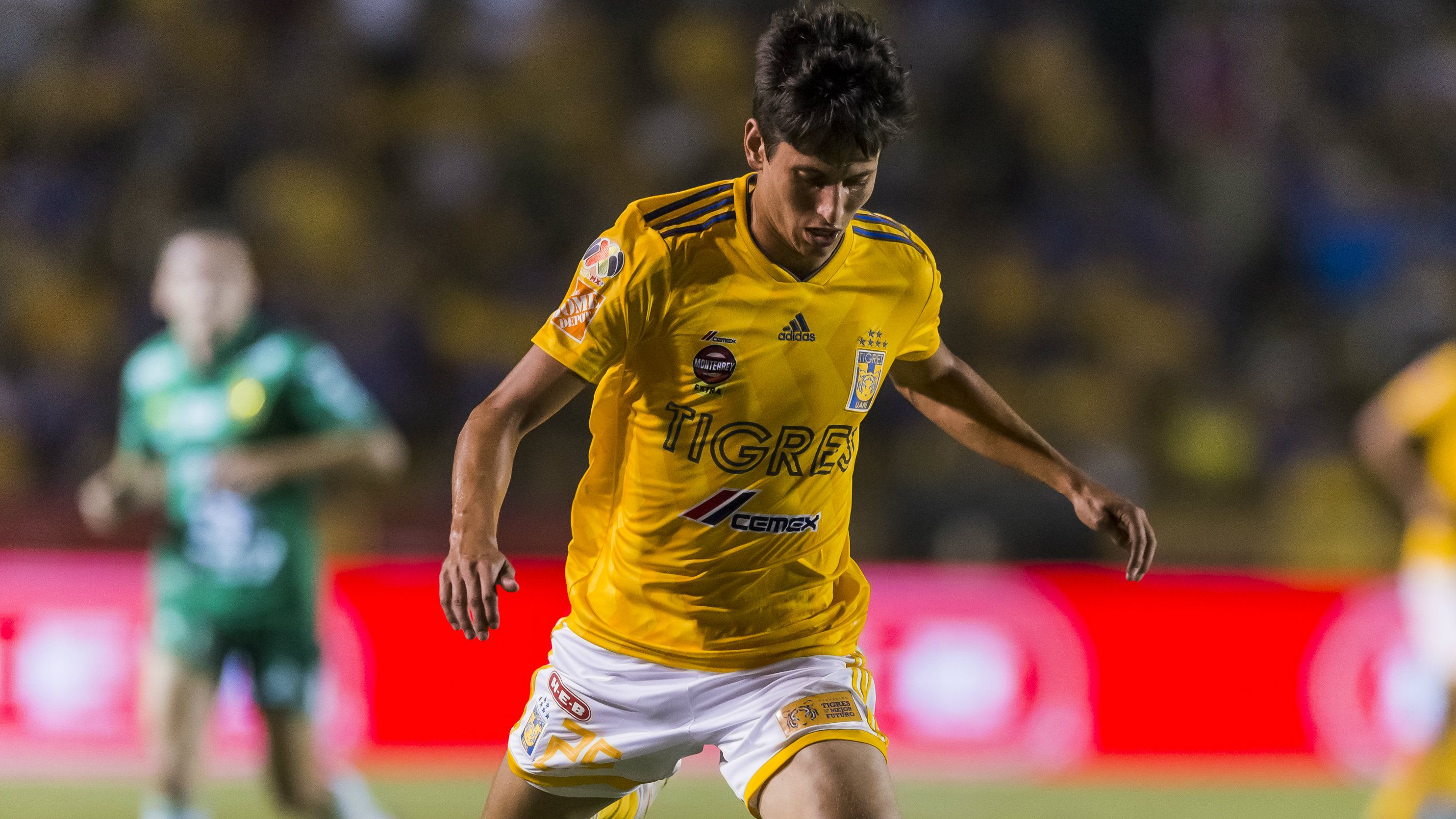 Jürgen Damm Tigres 040918