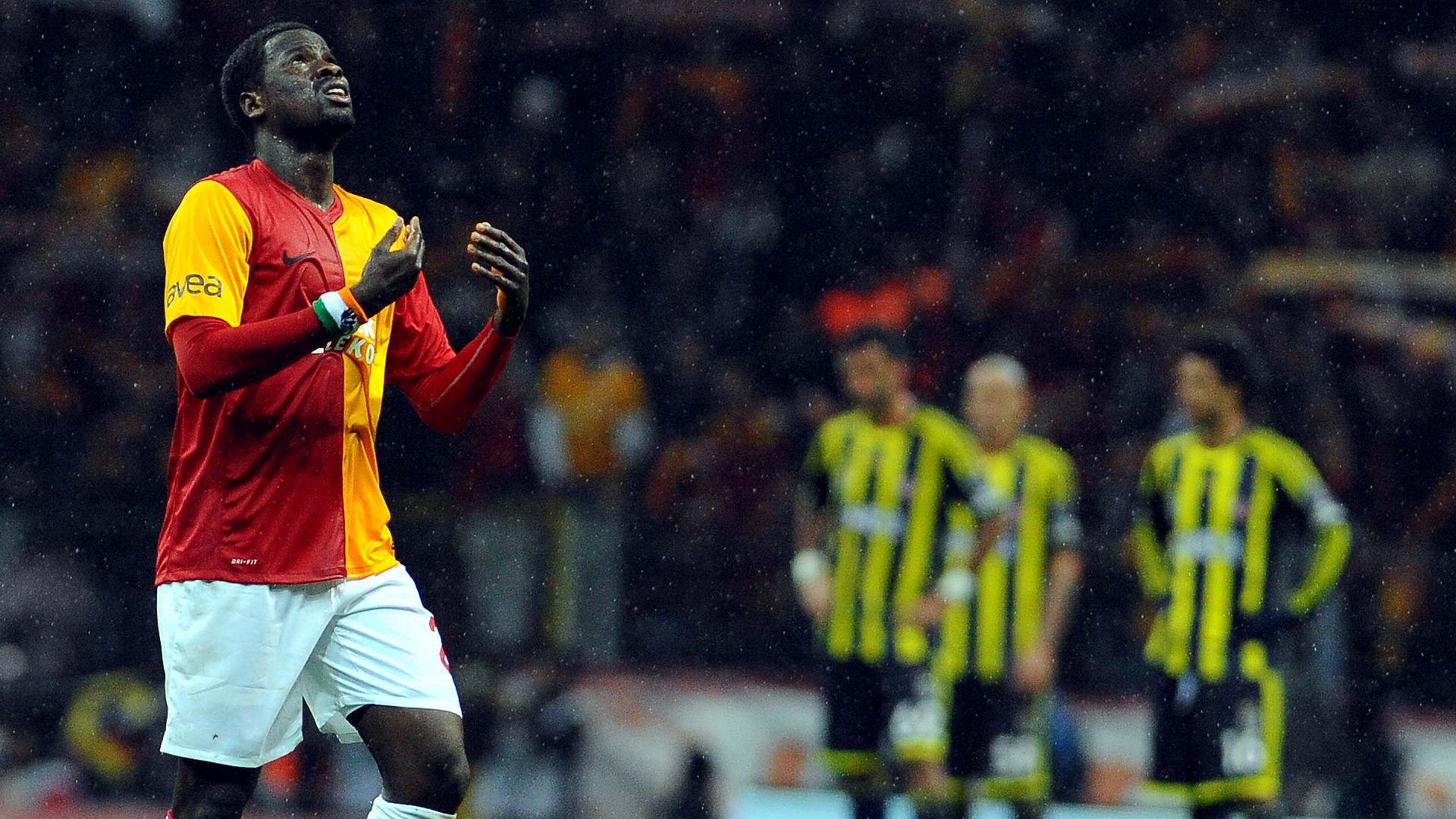 Emmanuel Eboue Galatasaray