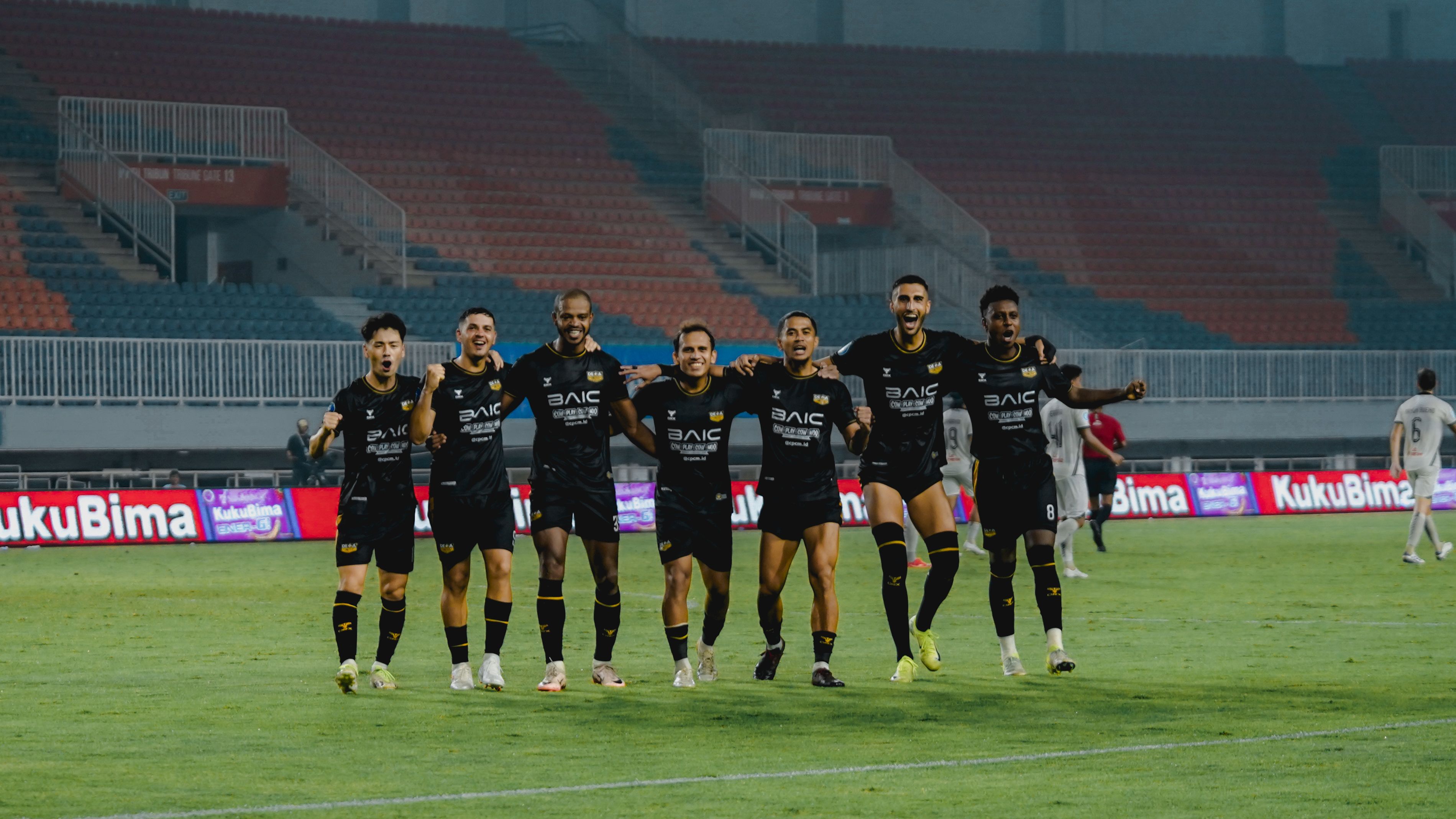 Dewa United vs Persija