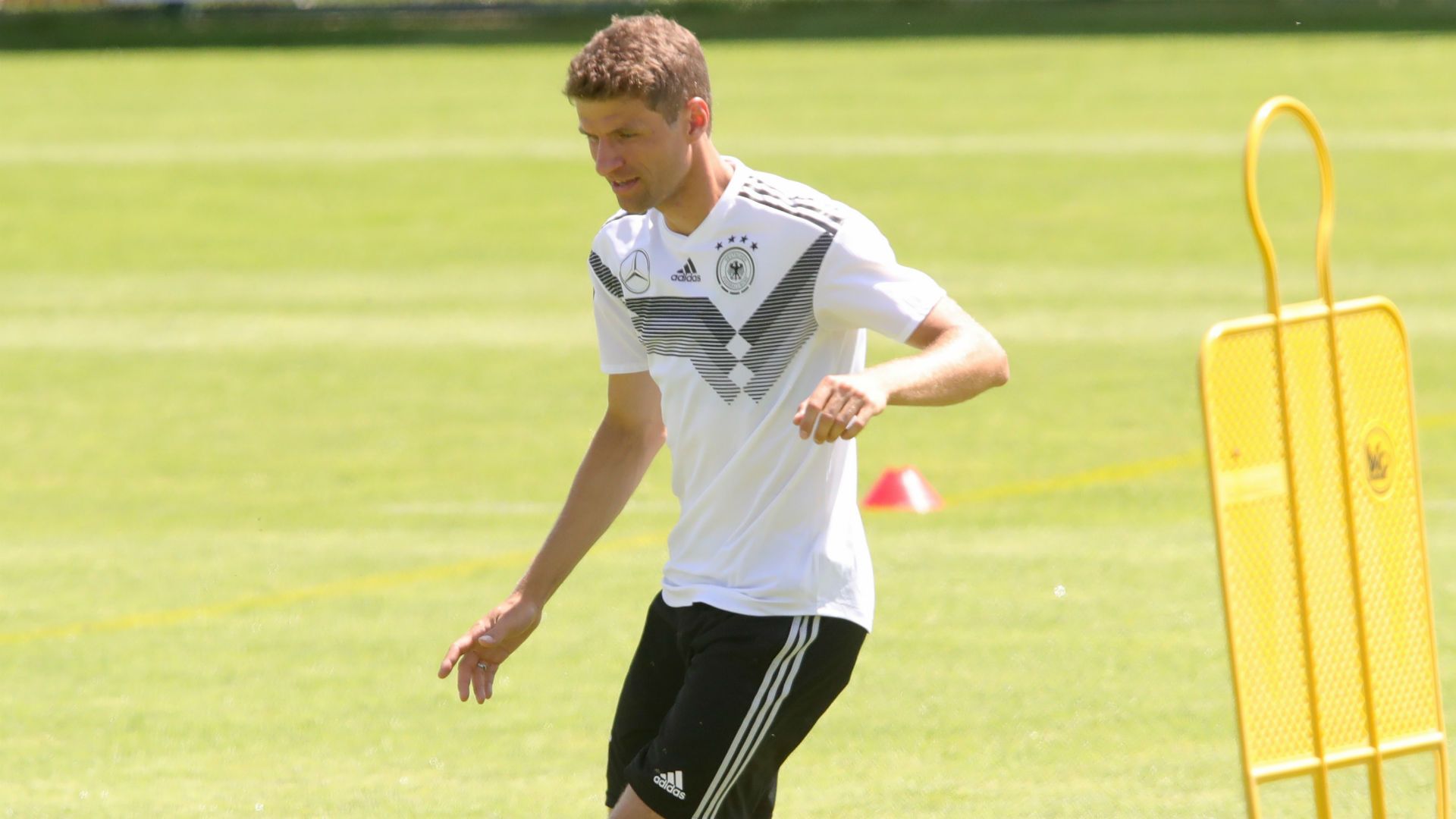 thomasmuller - cropped