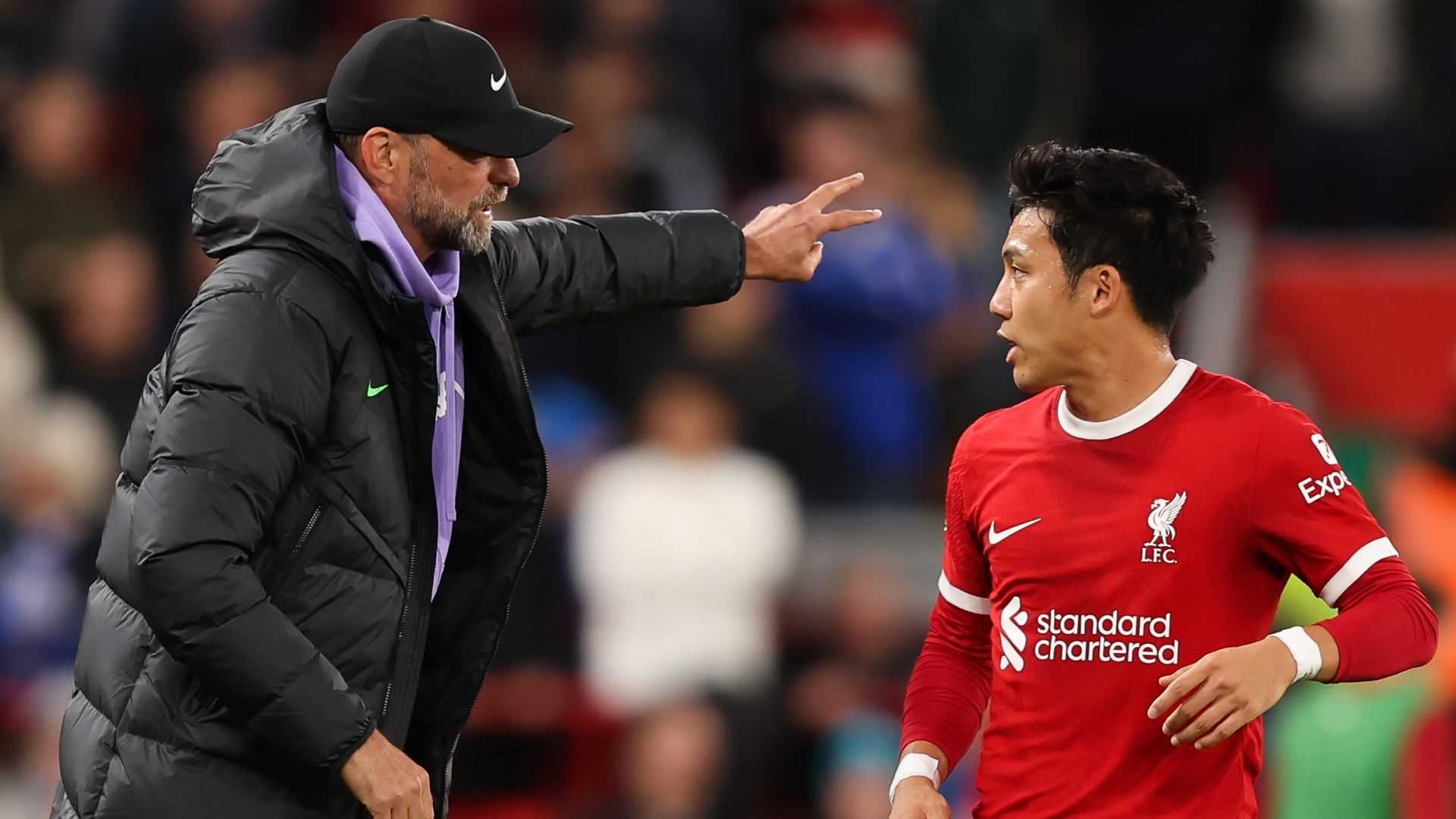 Jurgen Klopp Wataru Endo Liverpool 2023-24 League Cup