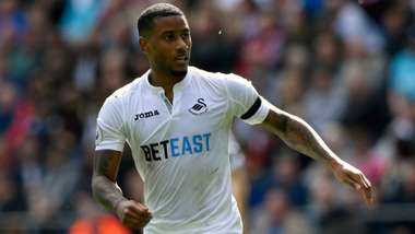 Daryl Janmaat Watford Premier League