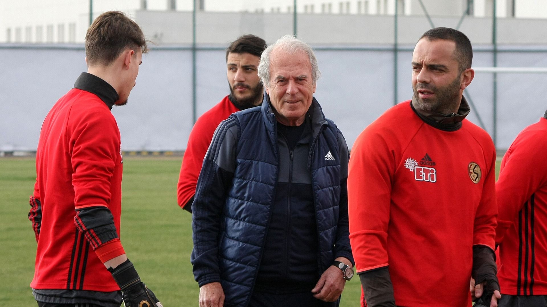 Eskisehirspor coach Mustafa Denizli